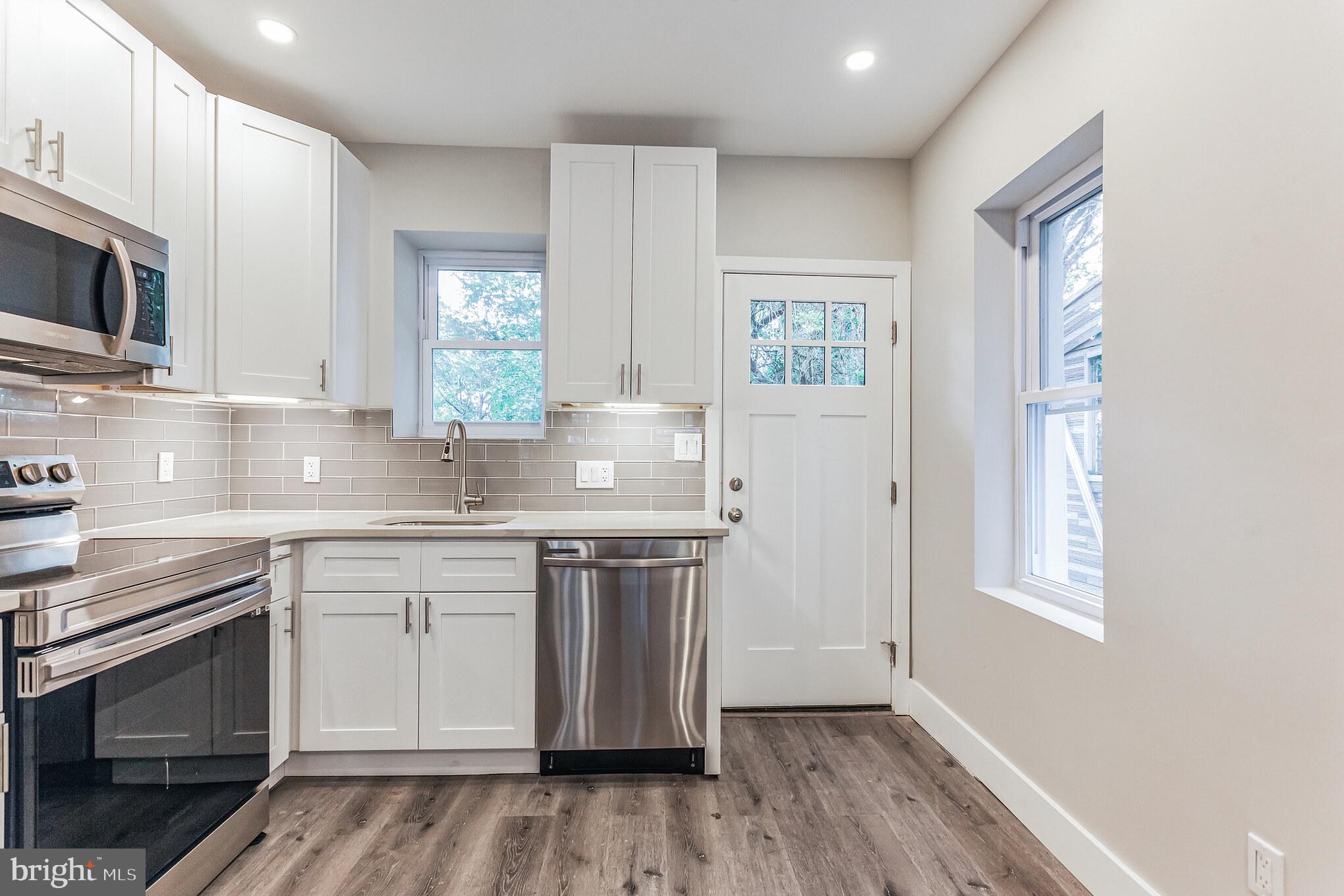 MANAYUNK - Residential