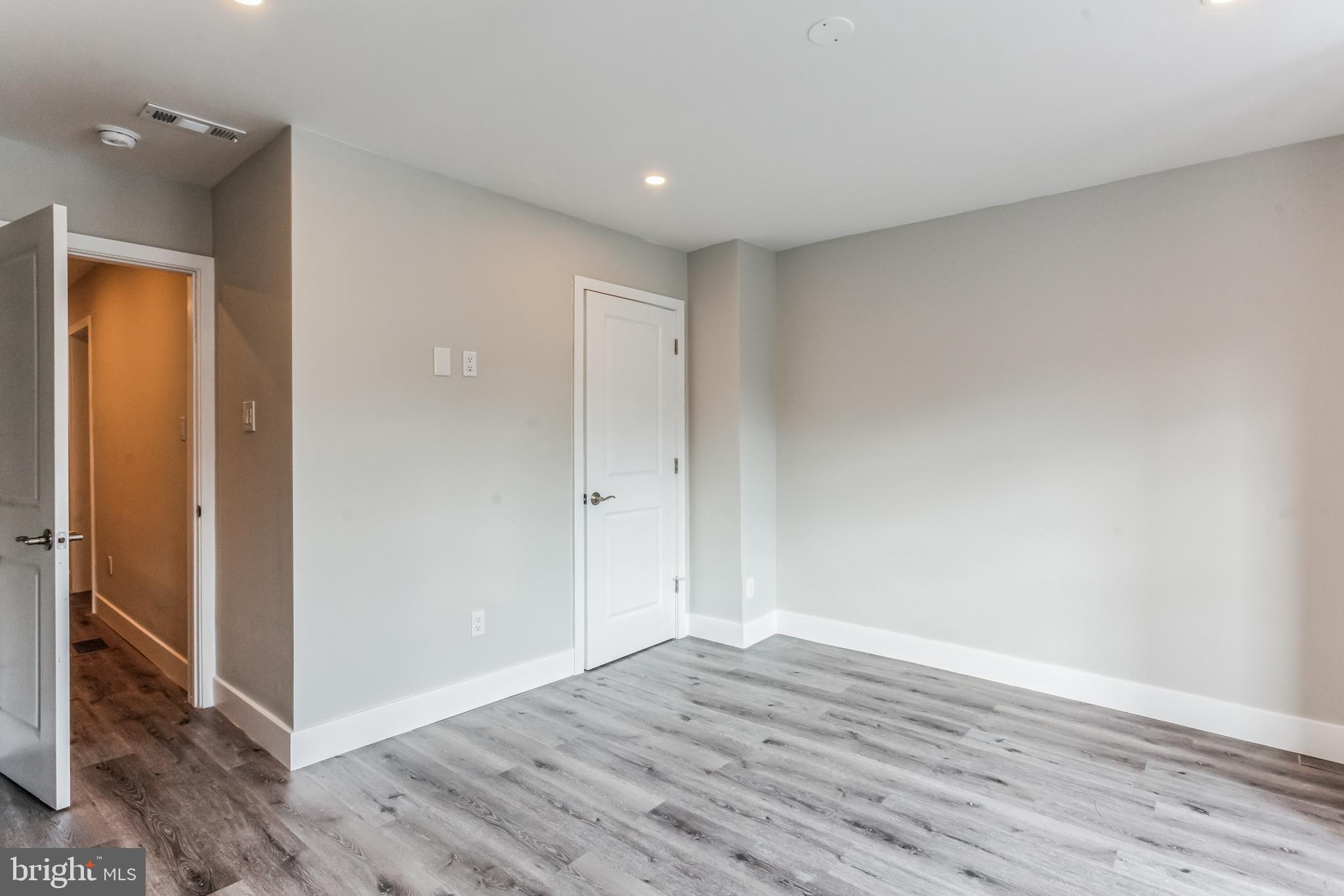 MANAYUNK - Residential