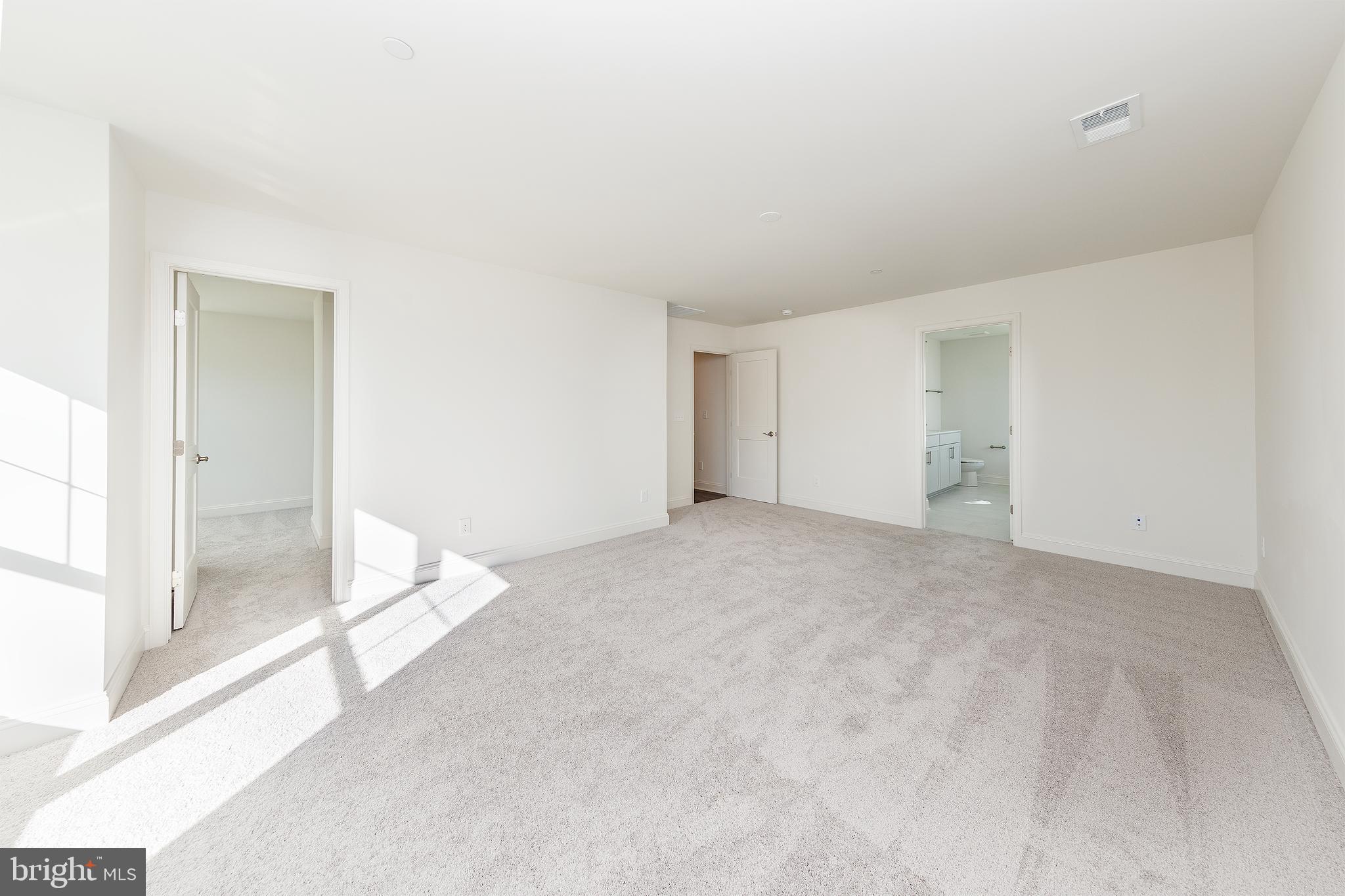 CLOVERFIELDS - Residential