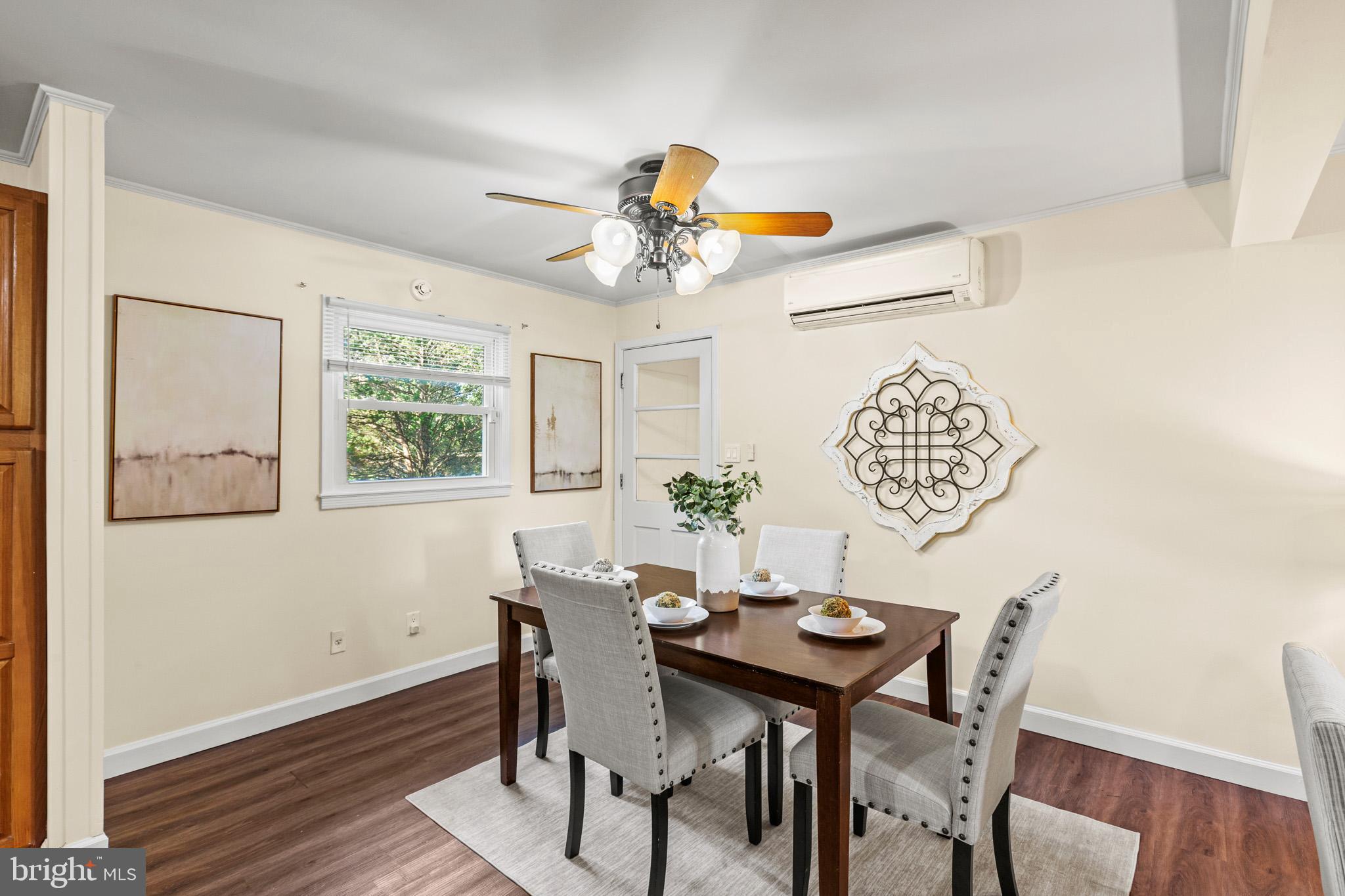 BAREFOOT ACRES - Residential