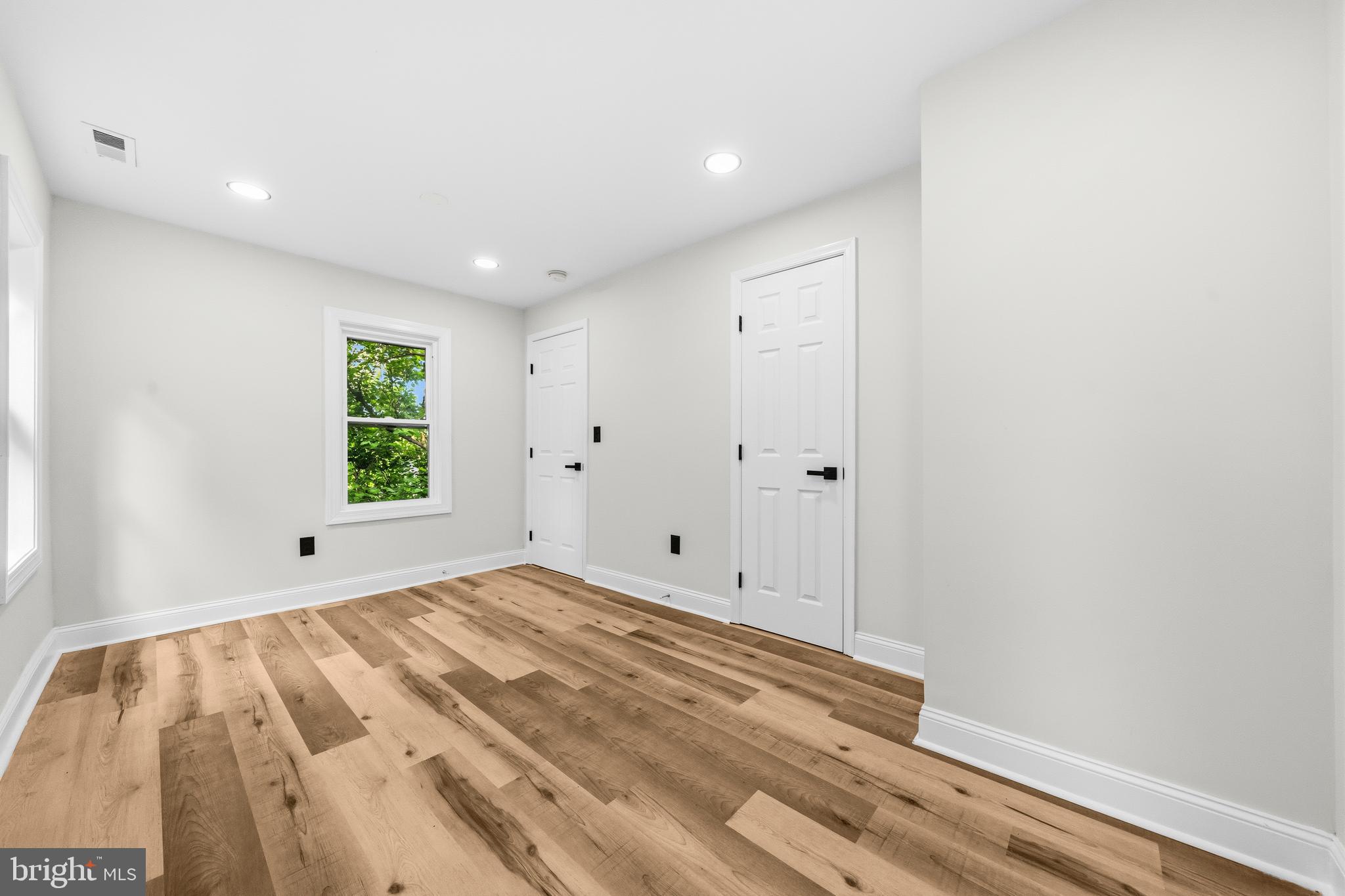 TOLSON HEIGHTS - Residential