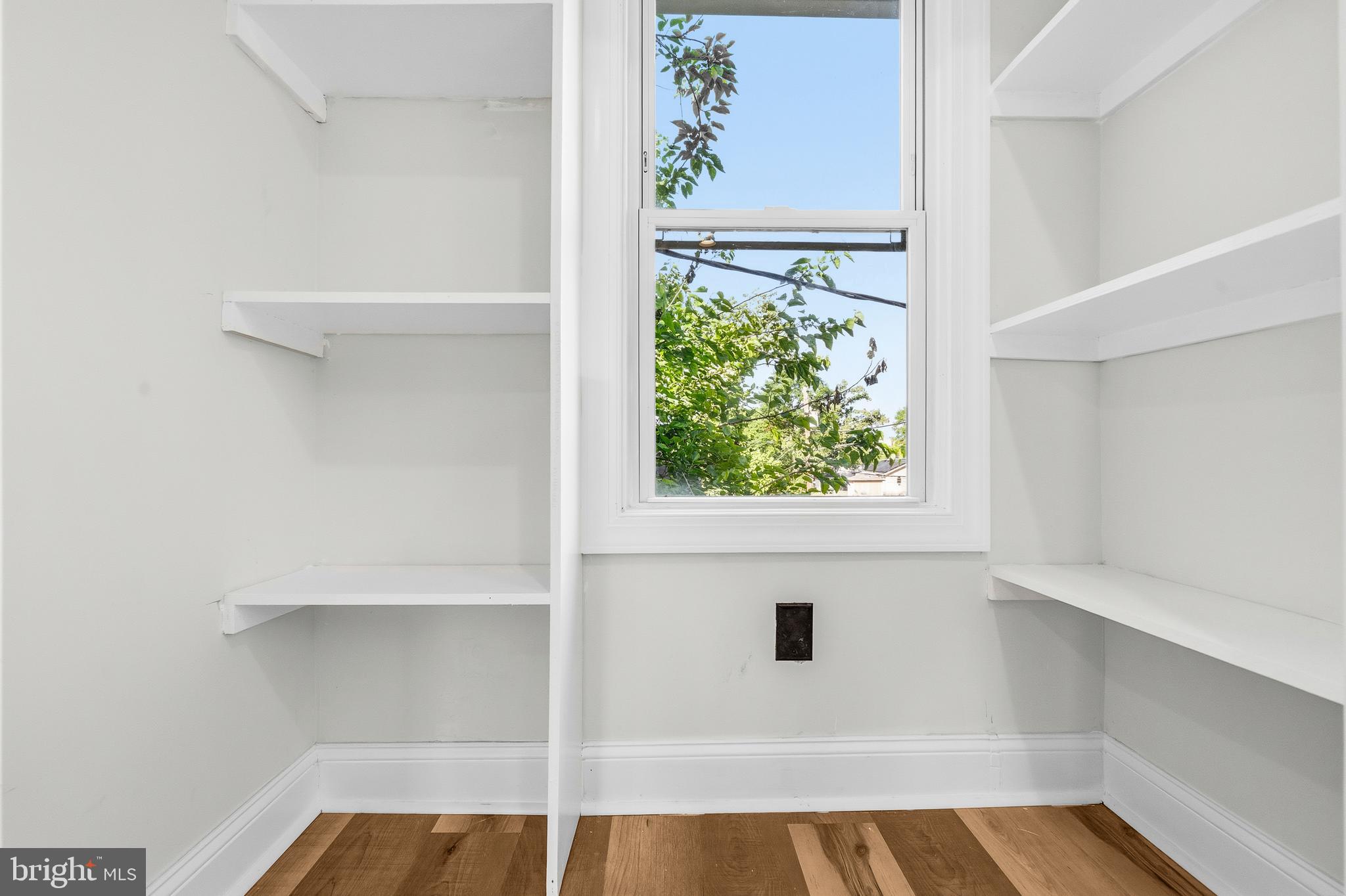 TOLSON HEIGHTS - Residential
