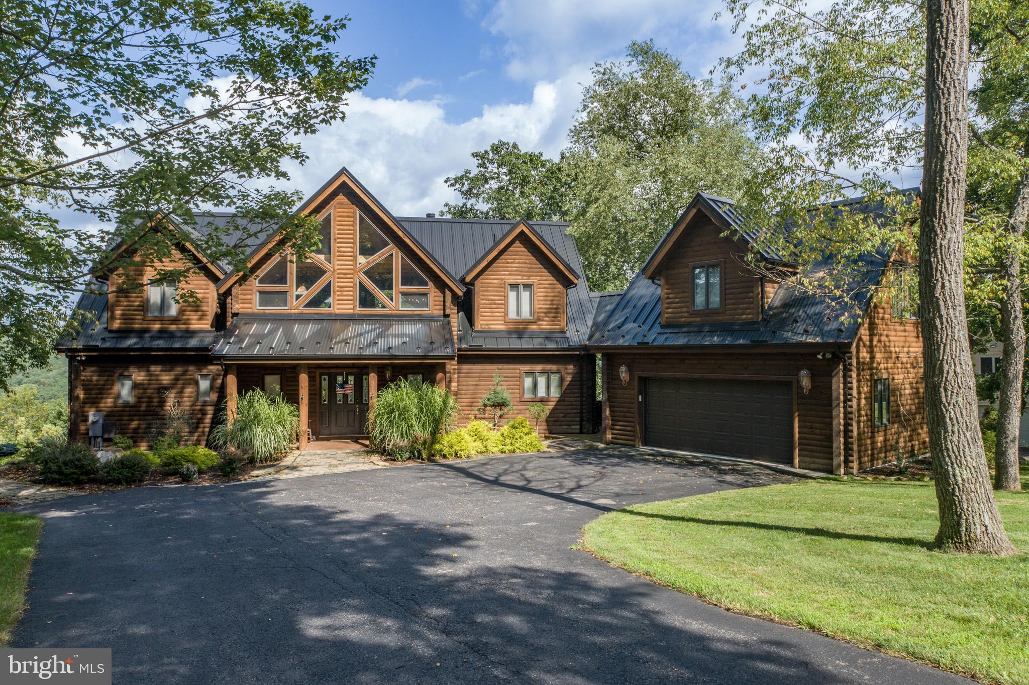 DEEP CREEK HIGHLANDS - Residential
