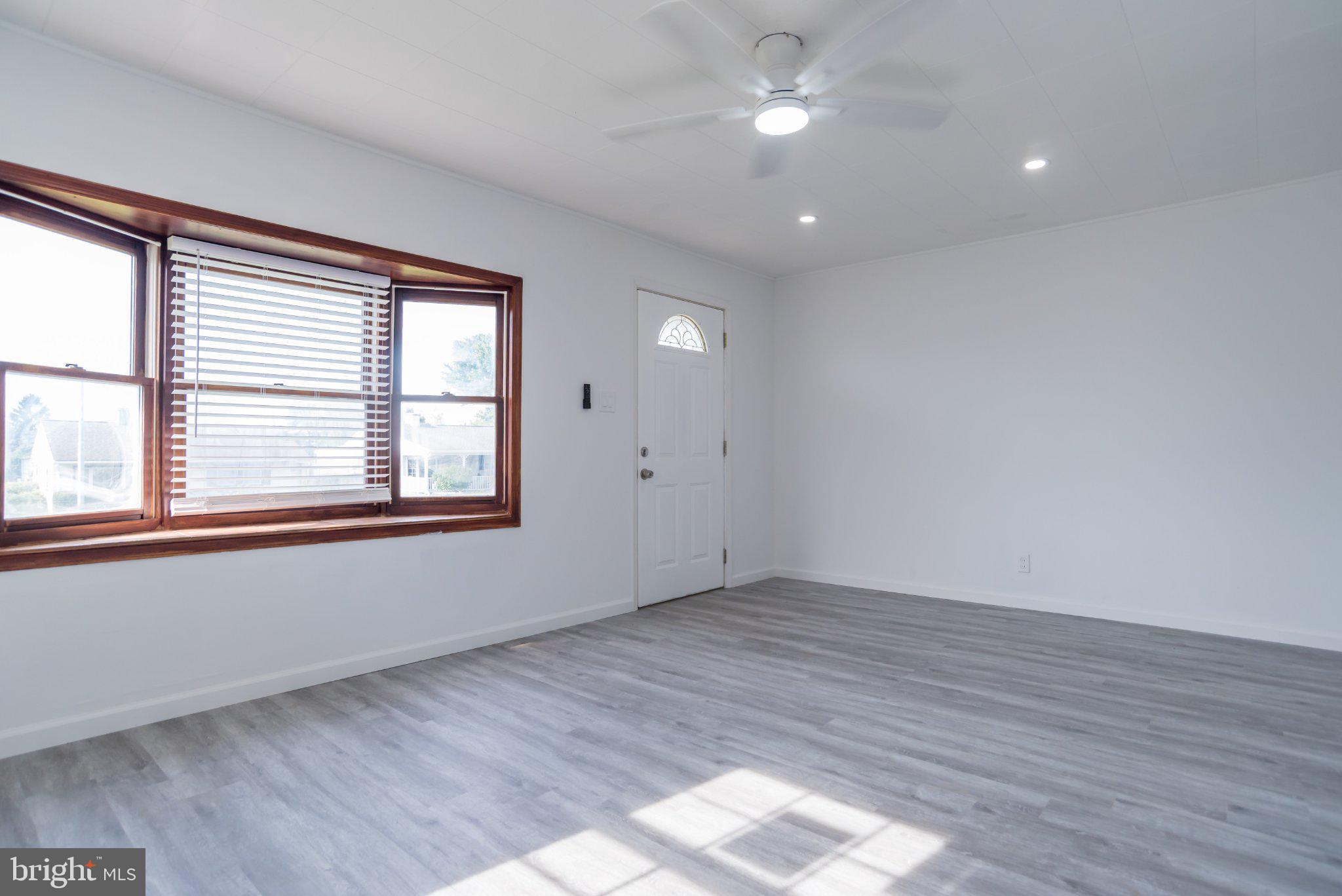 FAIRLESS HILLS - Residential