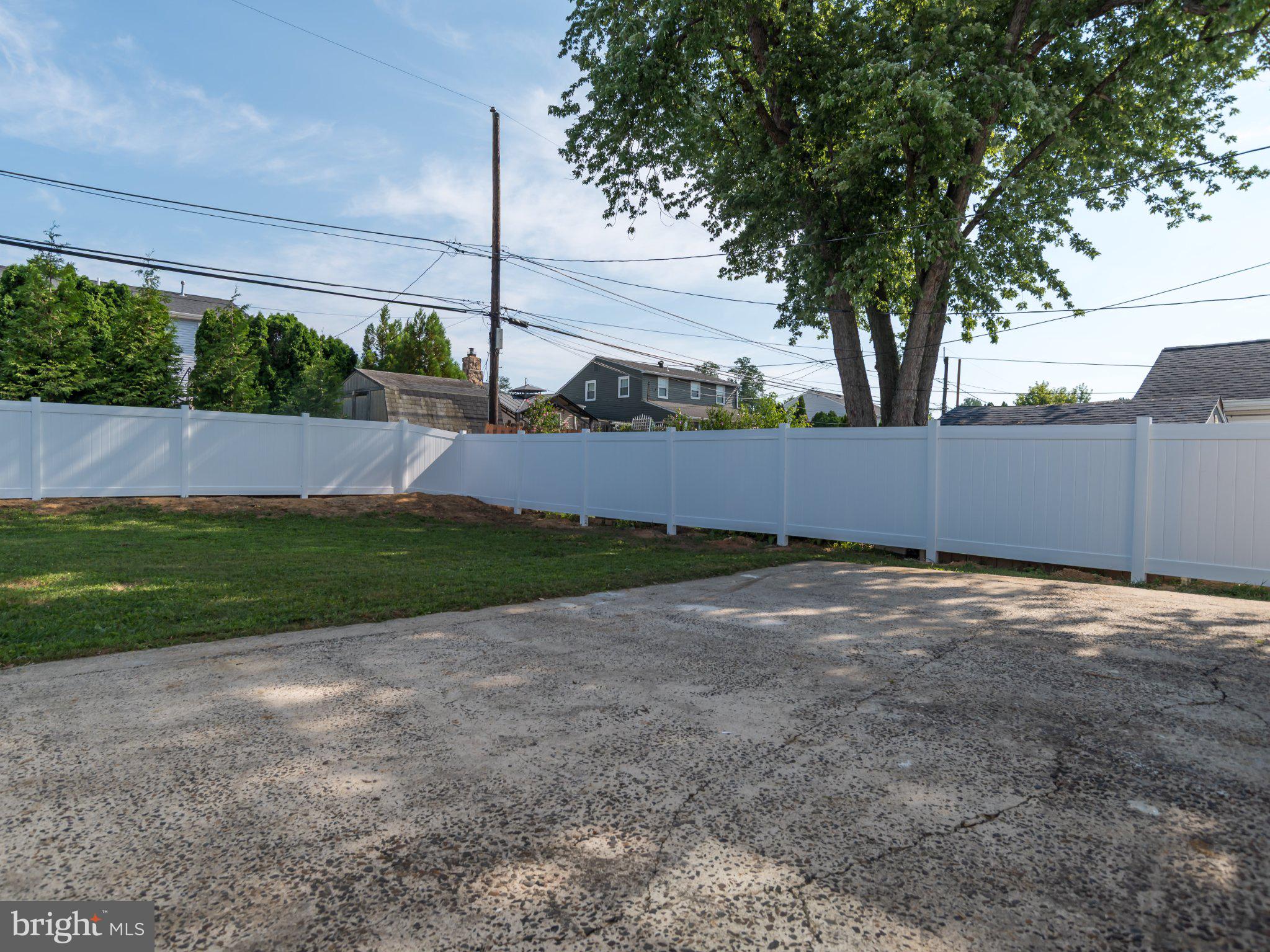 FAIRLESS HILLS - Residential