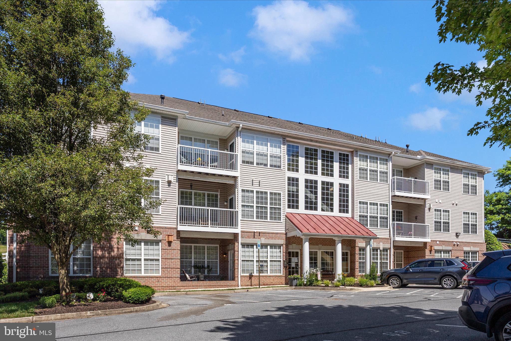 HOMELAND - Residential