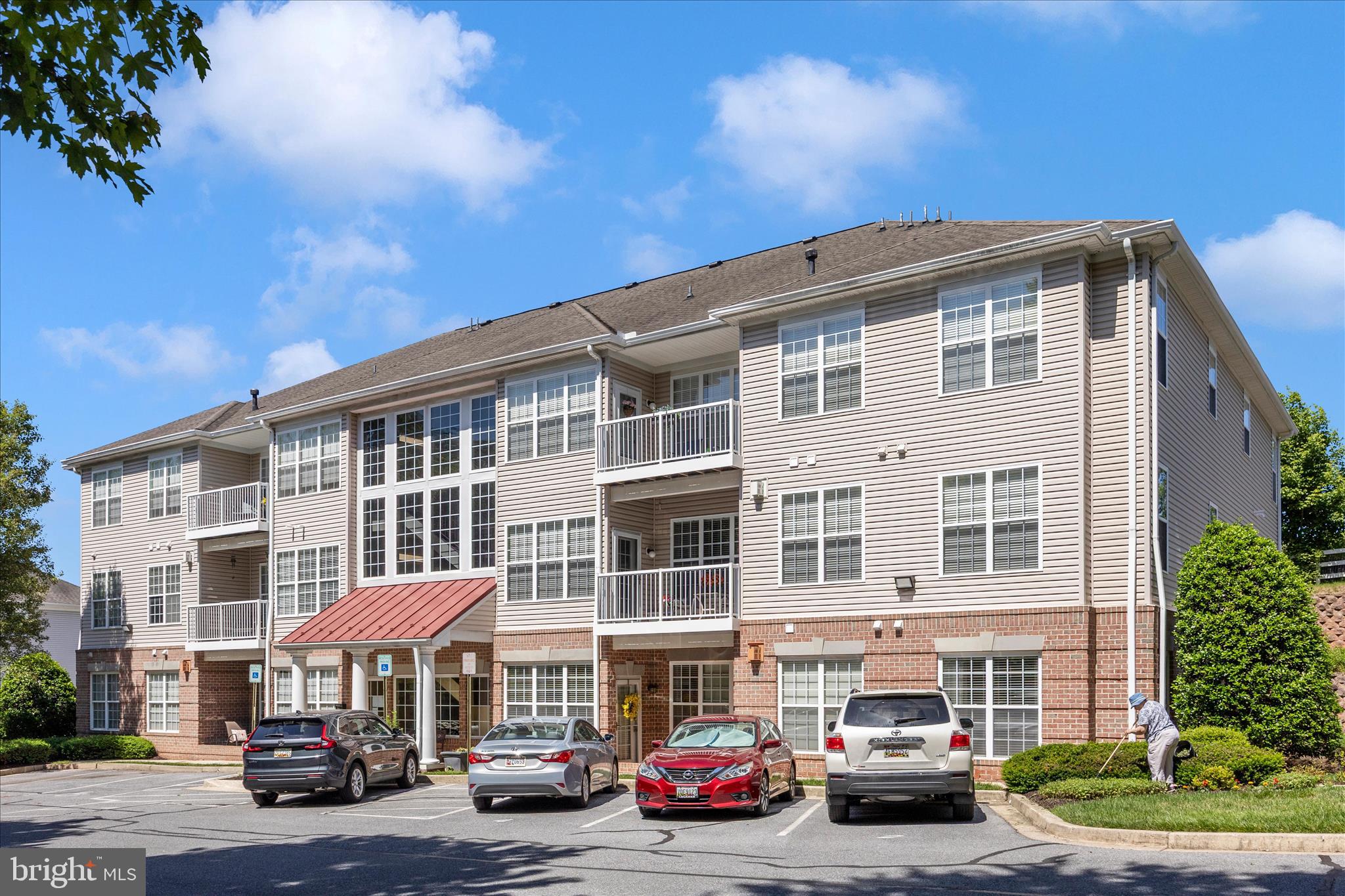 HOMELAND - Residential