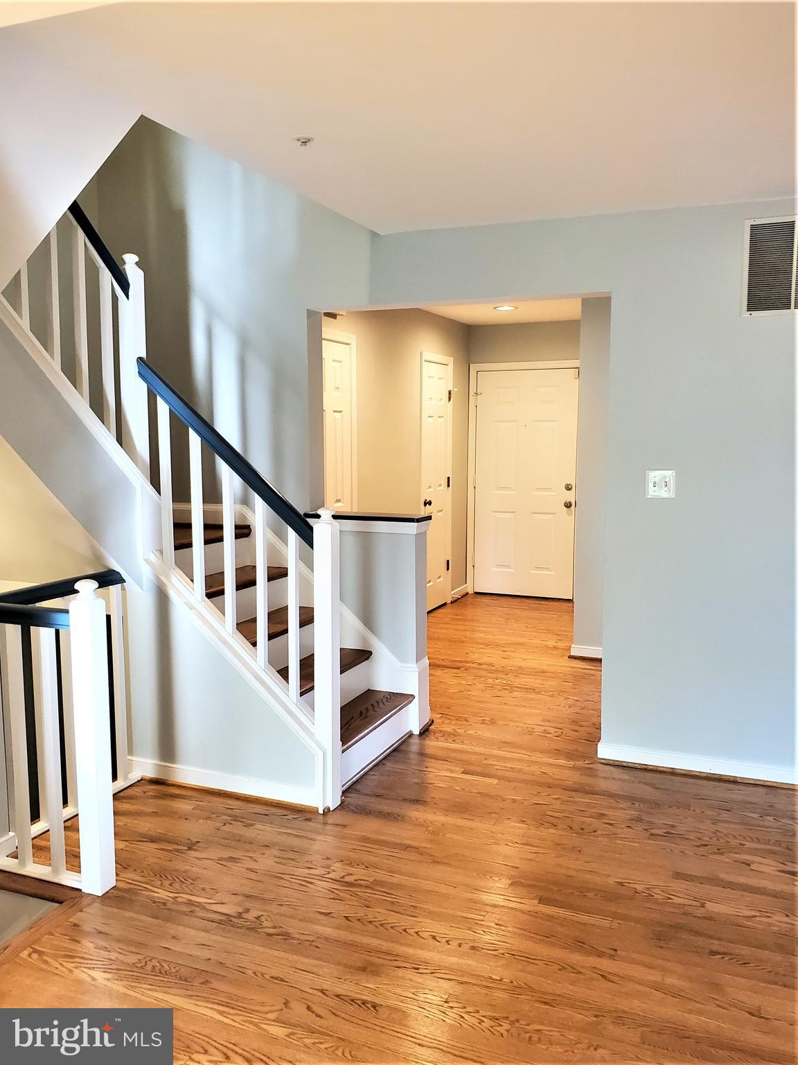 ROCKCREST - Residential Lease