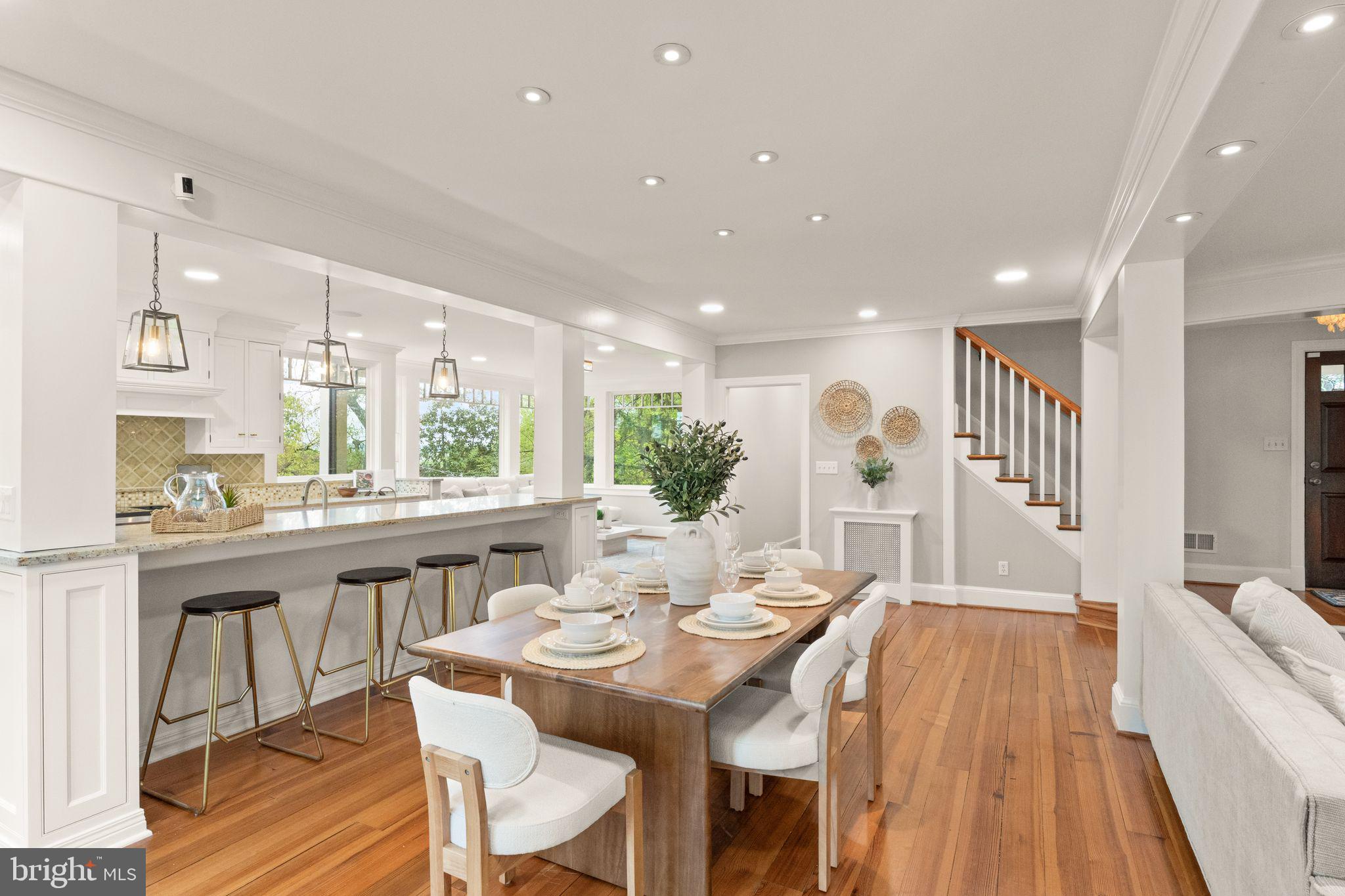 BEVERLY HILLS - Residential