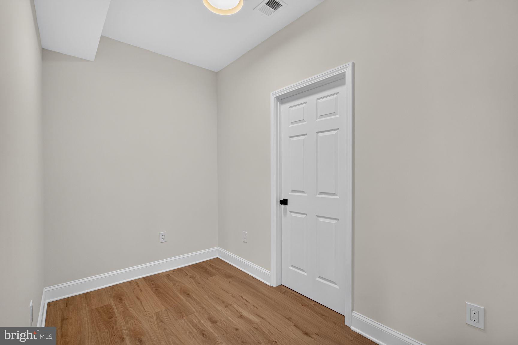 SPRINGFIELD - Residential