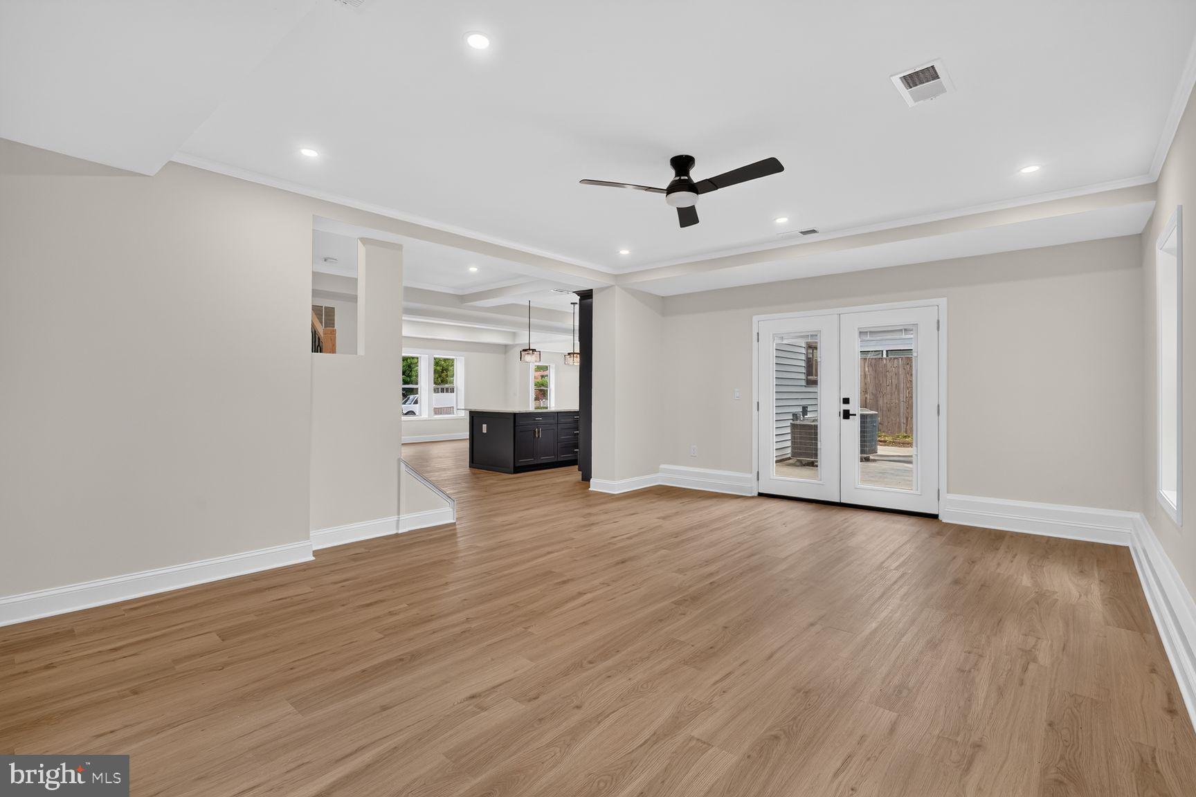 SPRINGFIELD - Residential
