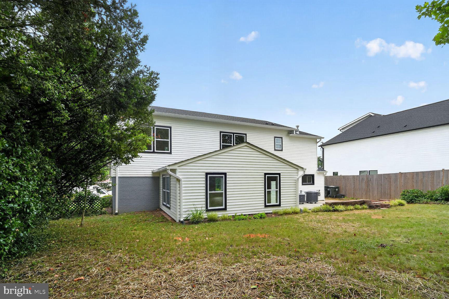 SPRINGFIELD - Residential