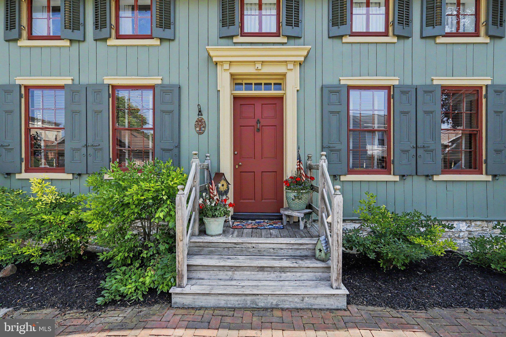 MAYTOWN - Residential