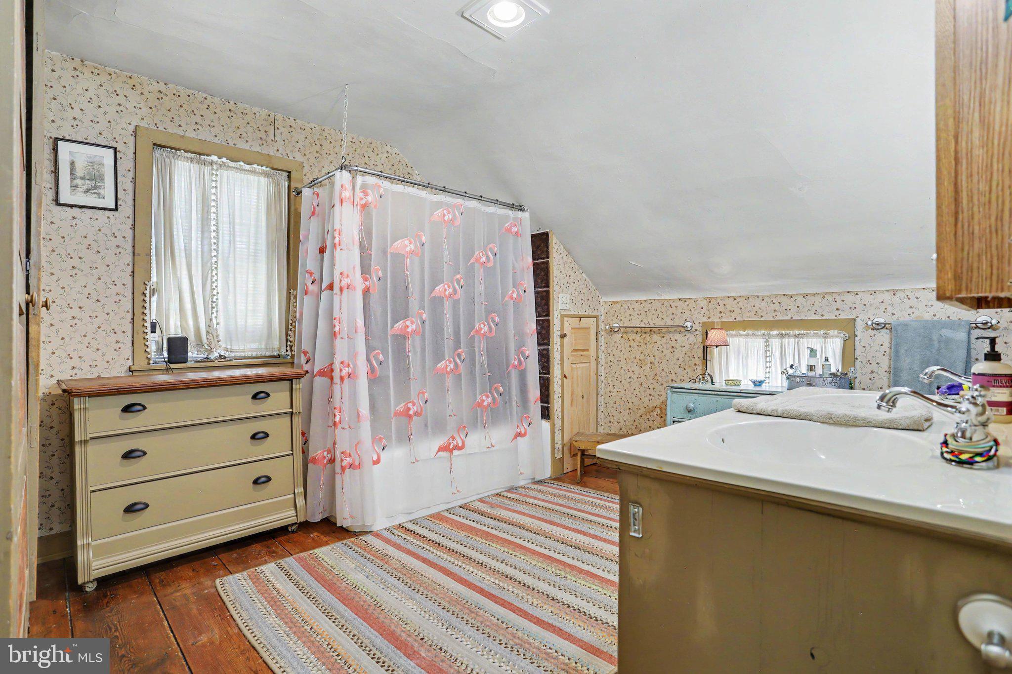 MAYTOWN - Residential