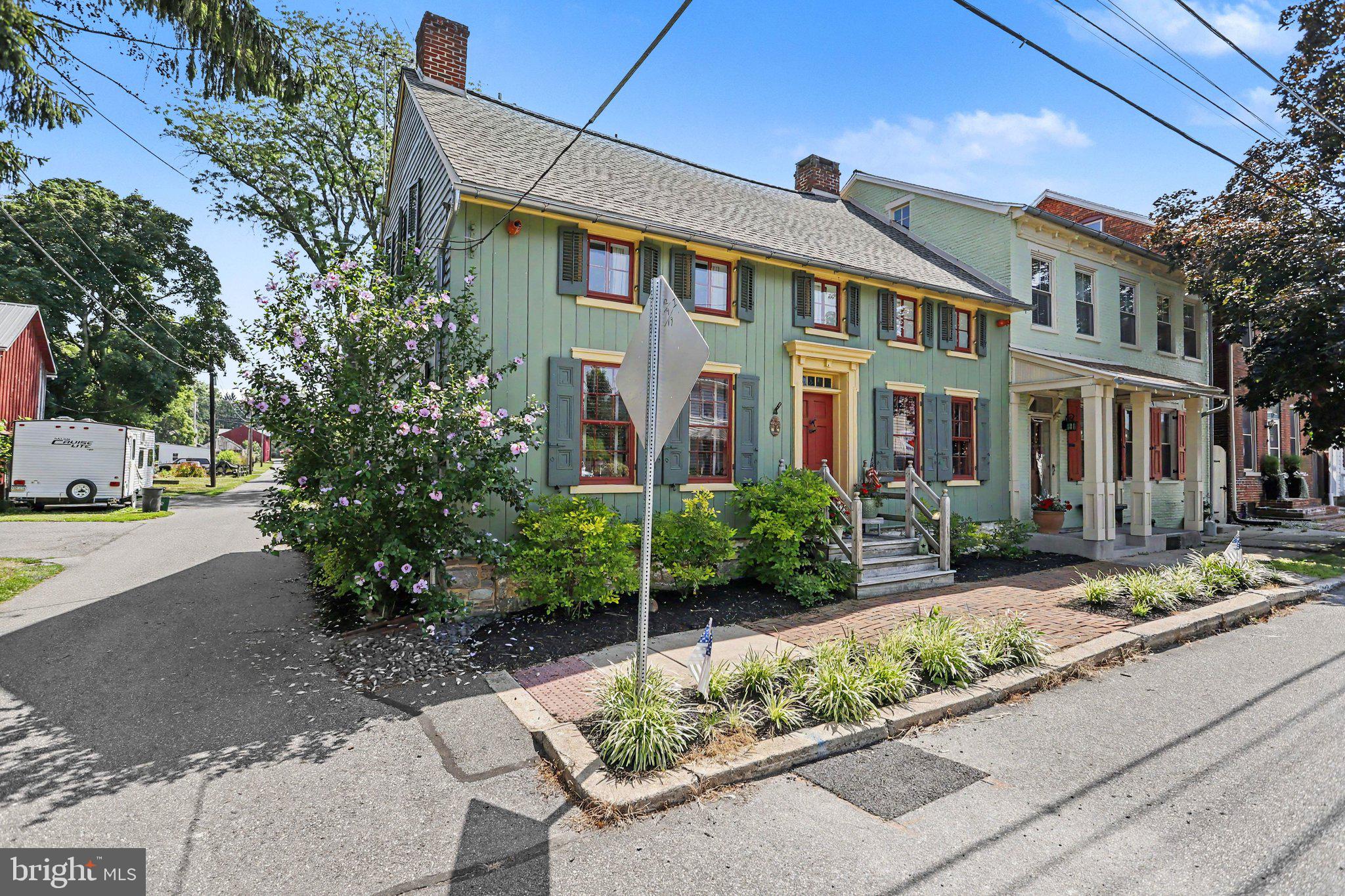 MAYTOWN - Residential