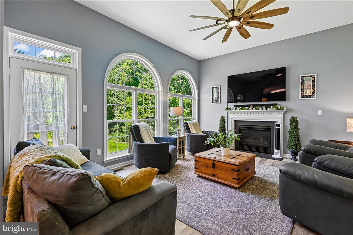 EMERSON - Residential