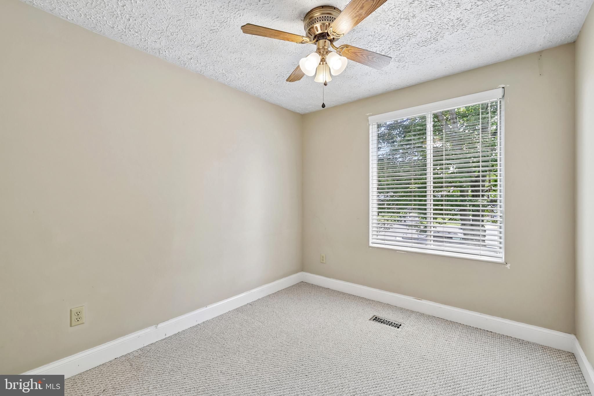CHESTERFIELD - Residential