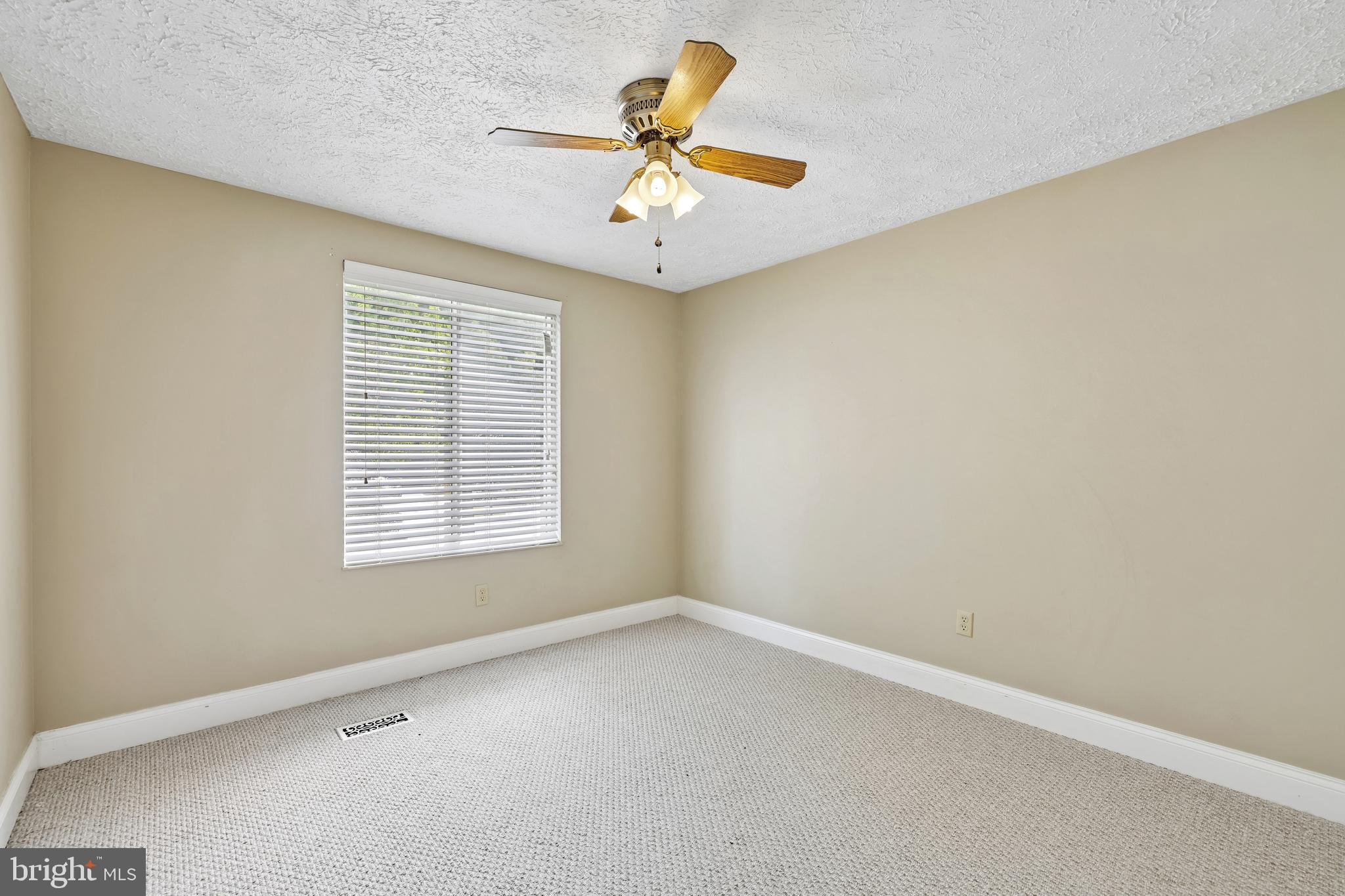 CHESTERFIELD - Residential