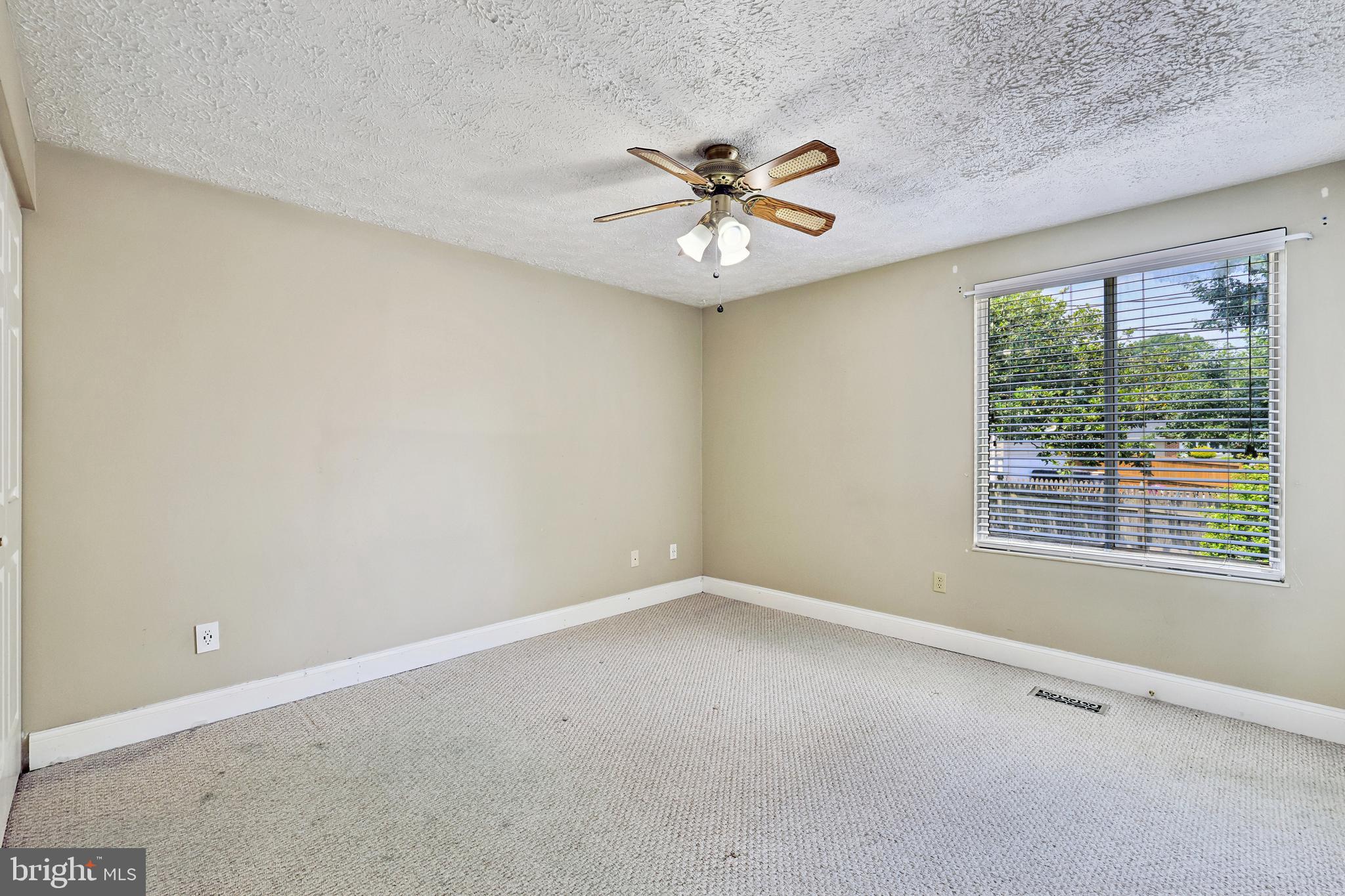 CHESTERFIELD - Residential