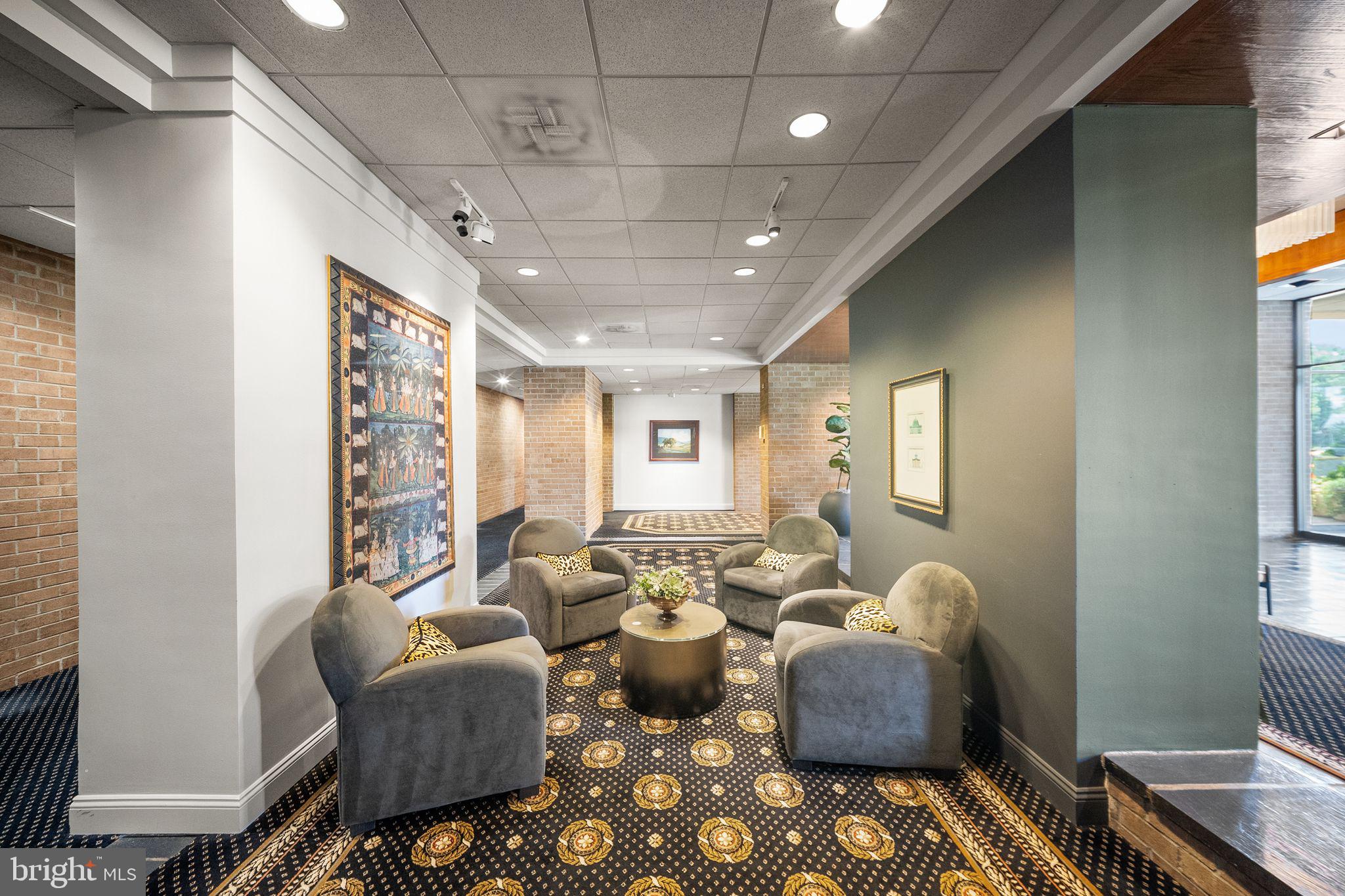 REGENCY AT MCLEAN - Residential