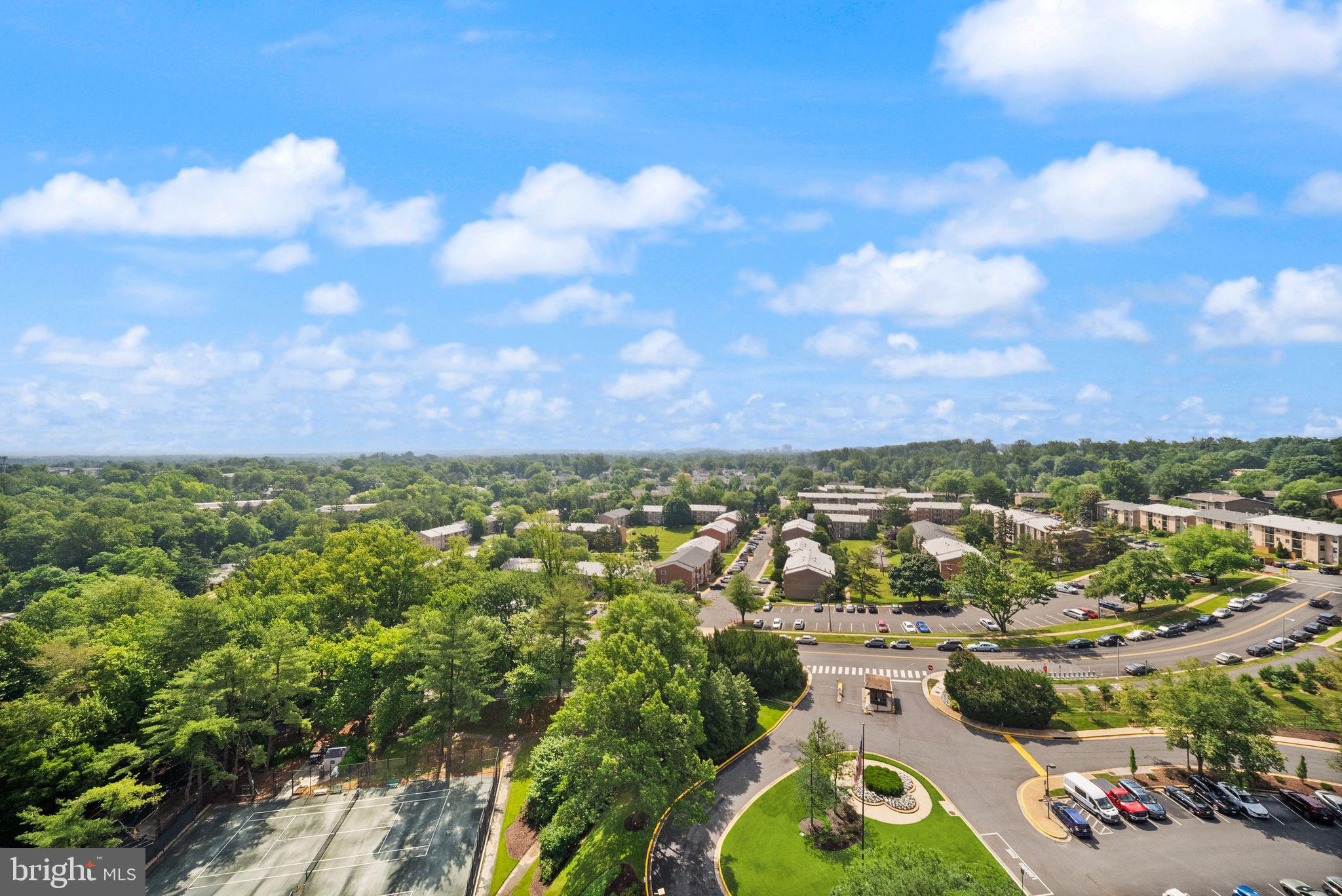 REGENCY AT MCLEAN - Residential