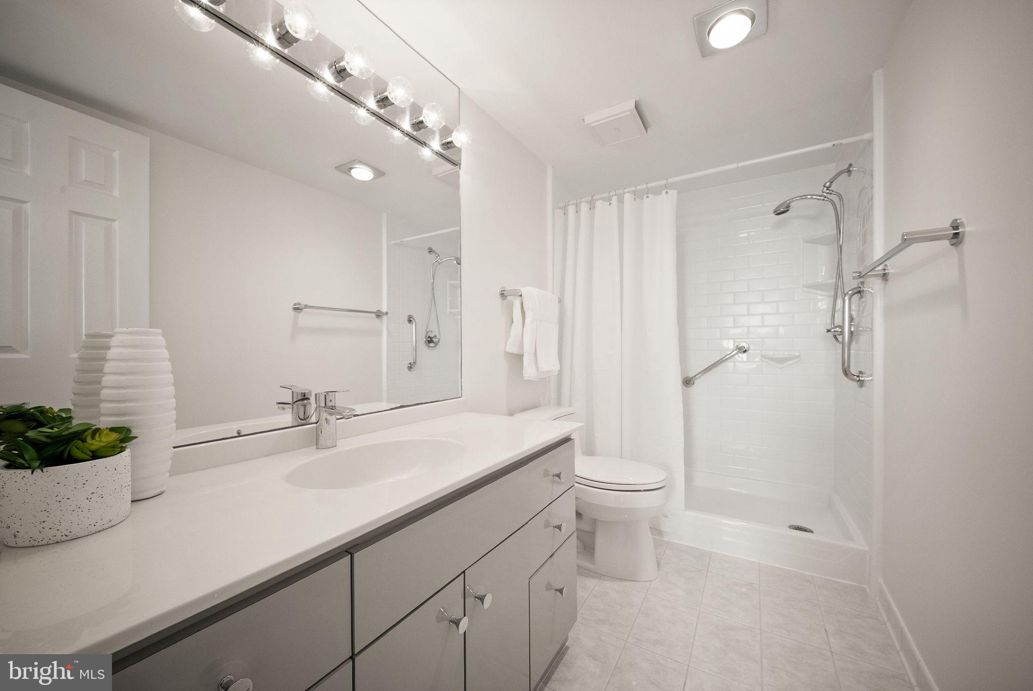 REGENCY AT MCLEAN - Residential
