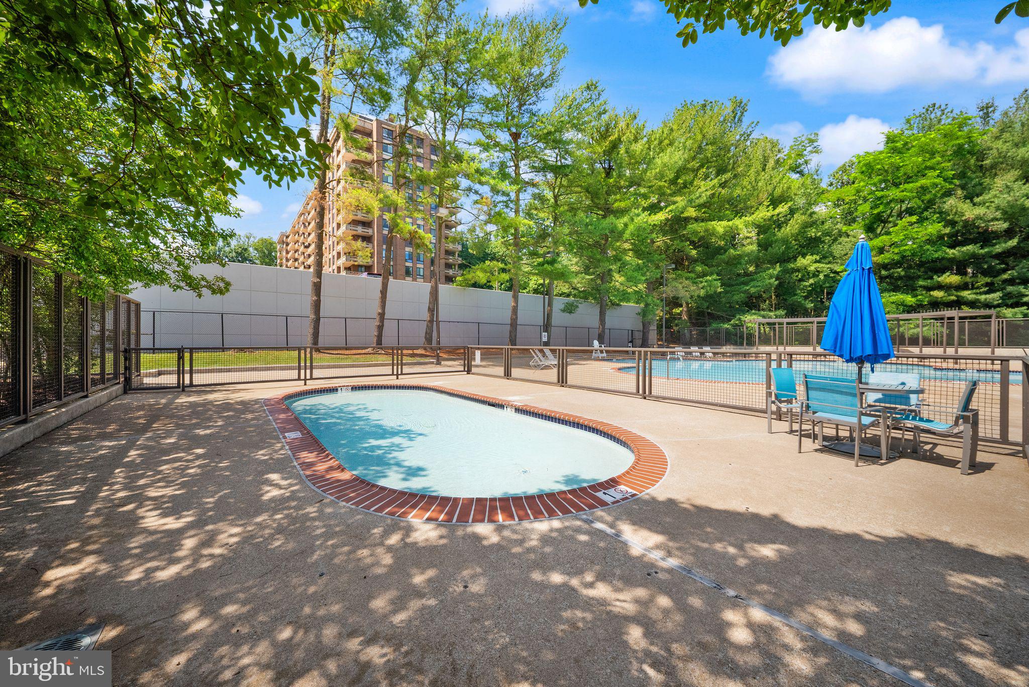 REGENCY AT MCLEAN - Residential