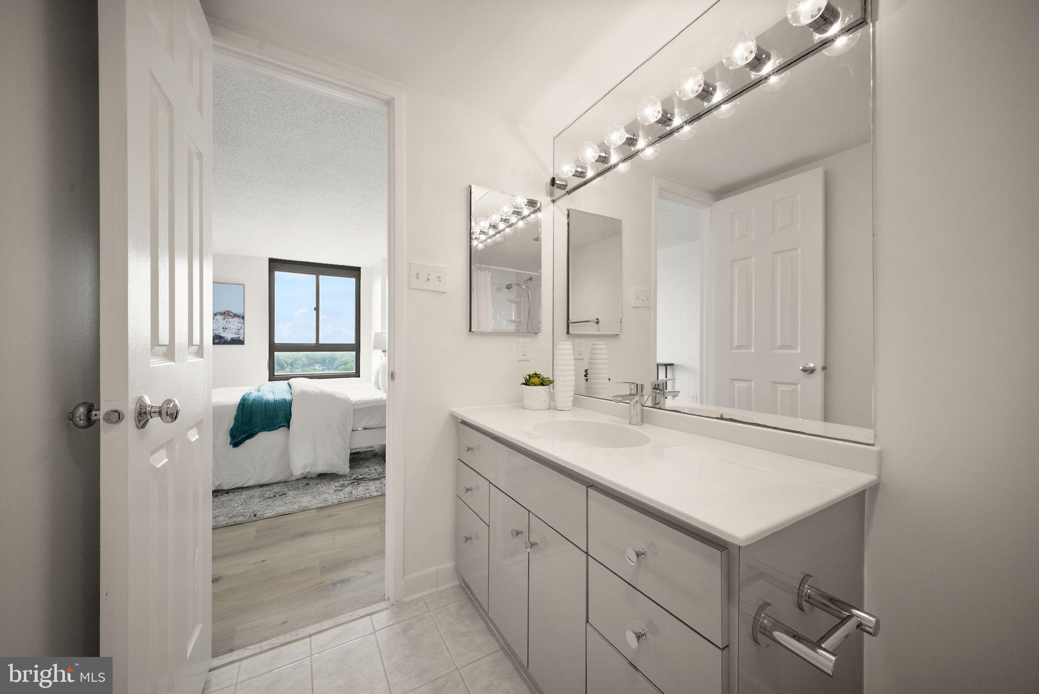 REGENCY AT MCLEAN - Residential