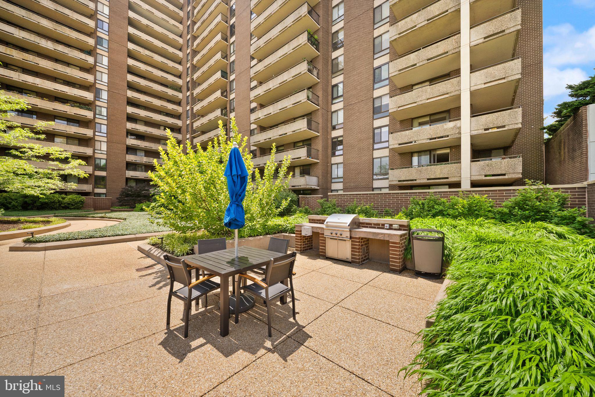 REGENCY AT MCLEAN - Residential
