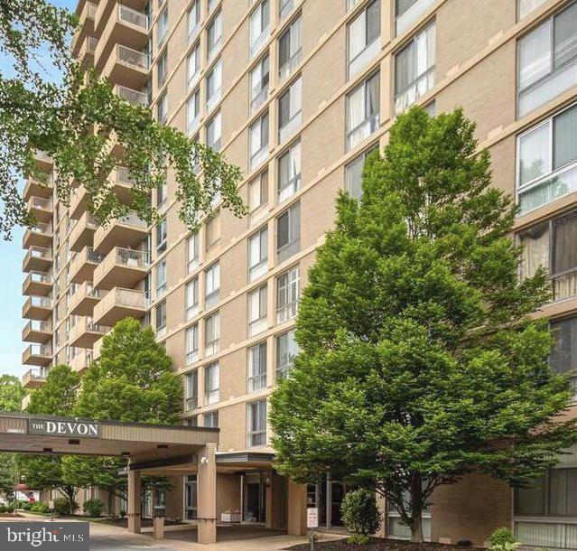 AVAILABLE FOR A NEW TENANT IN EARLY MARCH, 2025.  Welcome to unit 1114 in The Devon, located in the heart of the Highlands overlooking the landmark Marian Coffin Gardens.  Three bedrooms and two bathrooms make this corner unit a rare offering.  Easy living with breathtaking views of nearby historical homes, the Rockford Tower in the distance, and the tree-lined streets that flank The Devon.  Once you enter the condo, you will feel the spacious, welcoming quality .  A large galley kitchen with amazing cabinetry/storage flows into the very spacious dining and living rooms.  Large sliding glass doors bring light into both rooms and the 11th floor patio provides amazing views of the neighborhood and the city in the distance.  Bedroom 1 has built-in bookshelves on two walls and a cozy window seat, making it a perfect den or office.  Bedroom 2 is spacious and bright.  Bedroom 3  also has built-ins book shelves that flank that large sunny window and a bathroom.  A hallway bathroom rounds out this wing of the condo.   An efficient stackable washer/dryer is conveniently located near the kitchen.  Amenities include an outdoor pool, in-house condo management, elevators, and various small businesses on the first level.  Owner pays for water, sewer, cable, gas, electric, heat, air conditioning. exterior maintenance and landscaping.   Simply move in and enjoy life on the 11th floor of this local landmark.  A reserved garage space is available.  NO PETS.