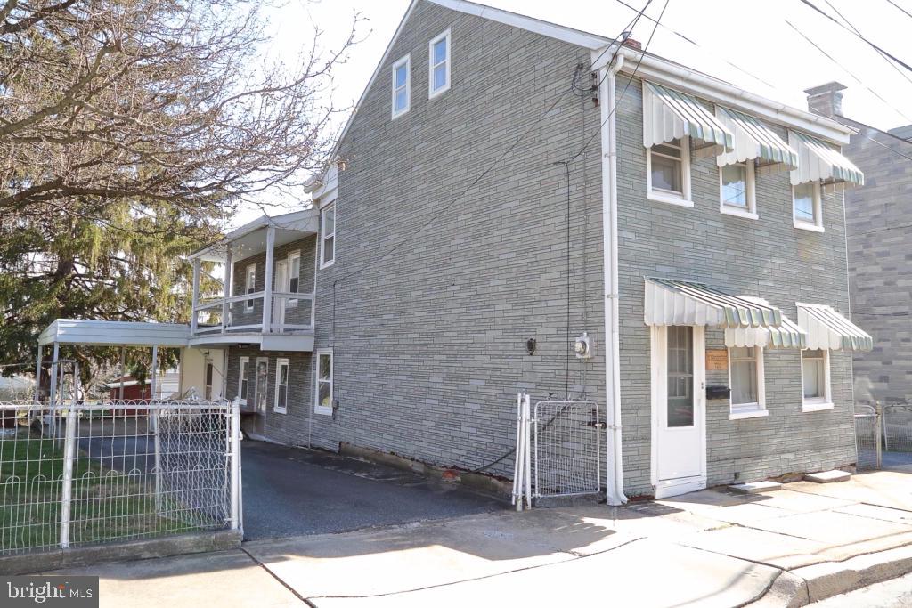 Here is the one you have been looking for - owned by the same family since 1952.  Exceptional lot and off street parking.  Easy walk to downtown or shopping center, explore the possibilities here.  This is an ''As Is'' sale.