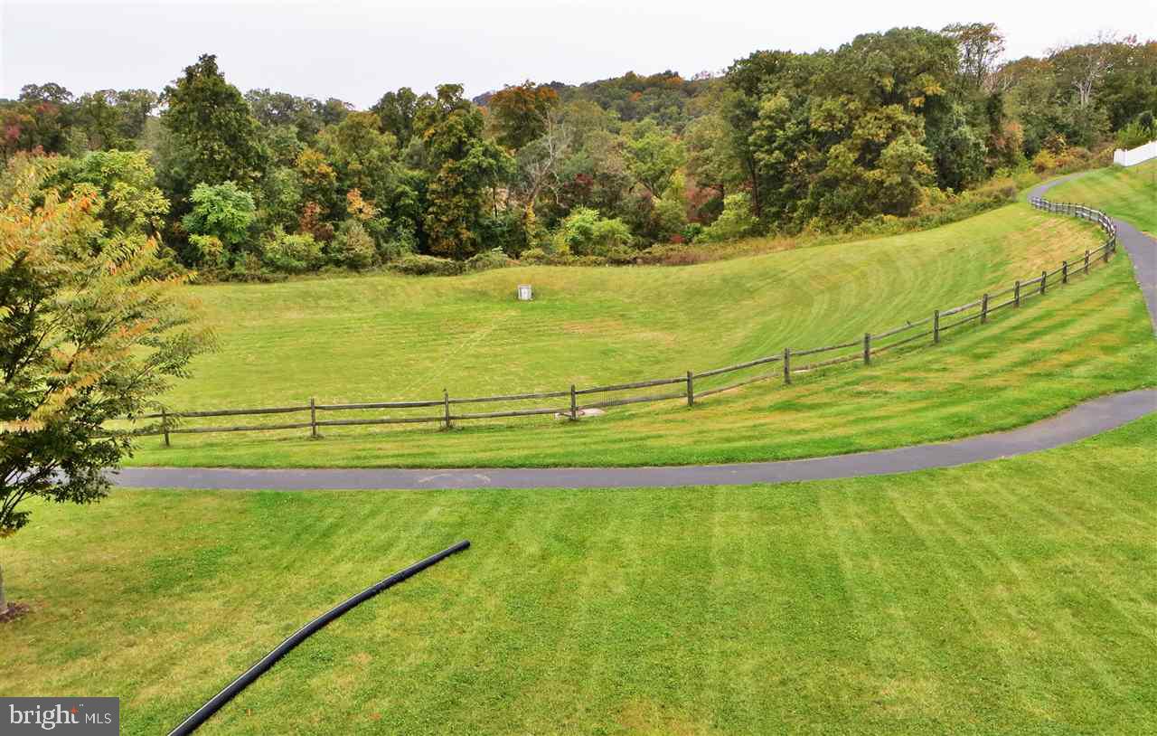 CHATHAM CREEK - Residential