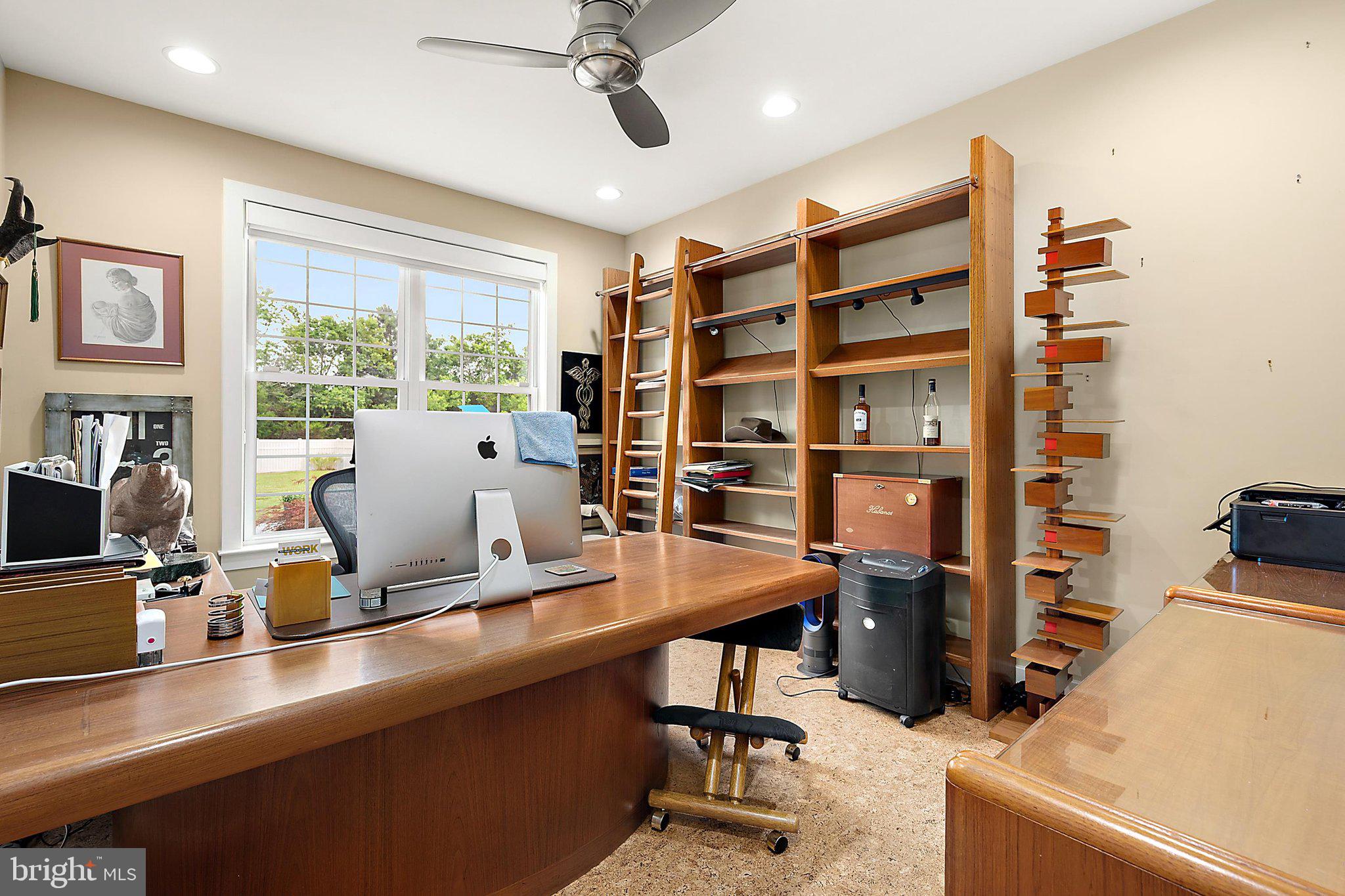 BAYBERRY ESTATES - Residential