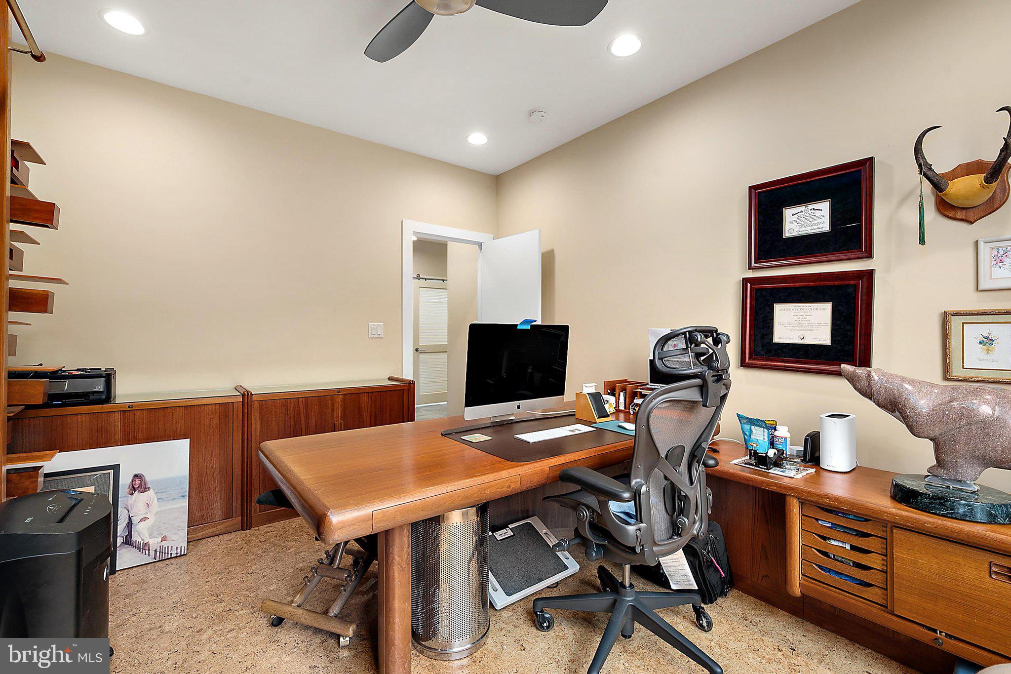 BAYBERRY ESTATES - Residential