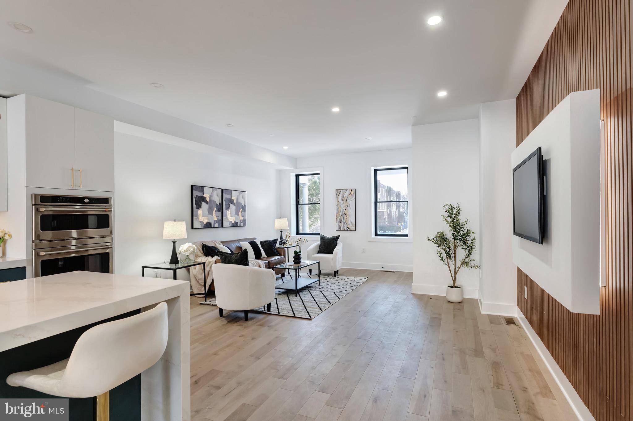 COLUMBIA HEIGHTS - Residential
