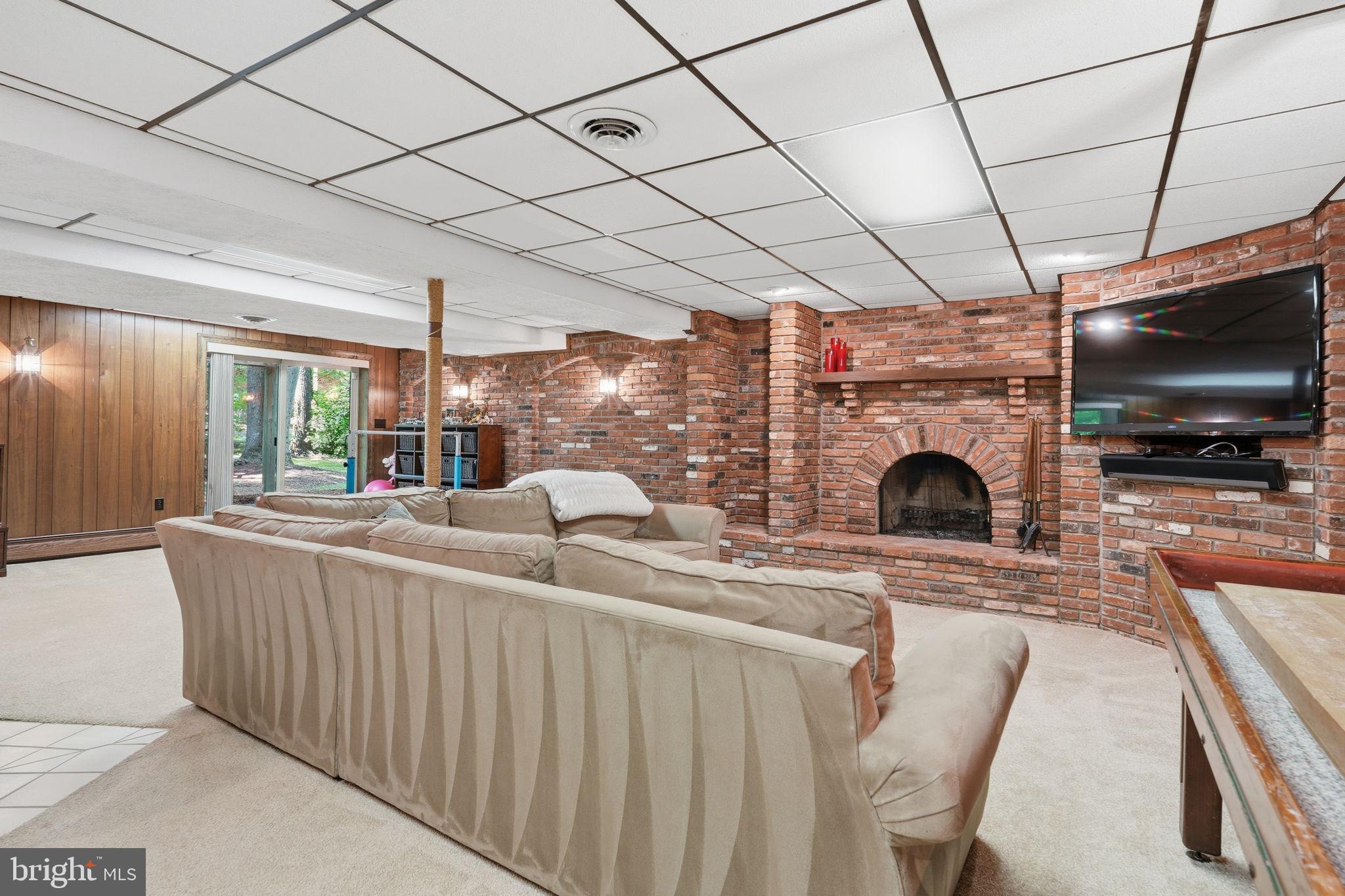 BELLEVIEW ESTATES - Residential