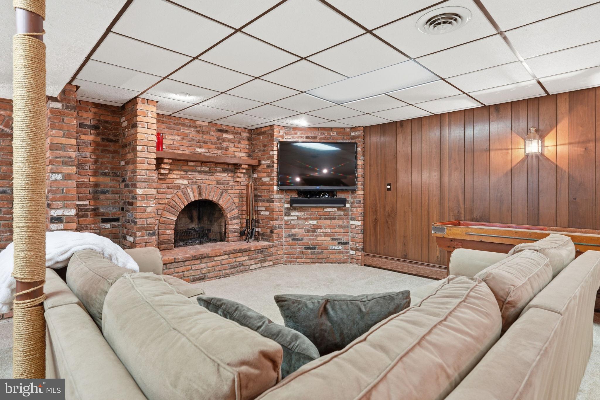 BELLEVIEW ESTATES - Residential
