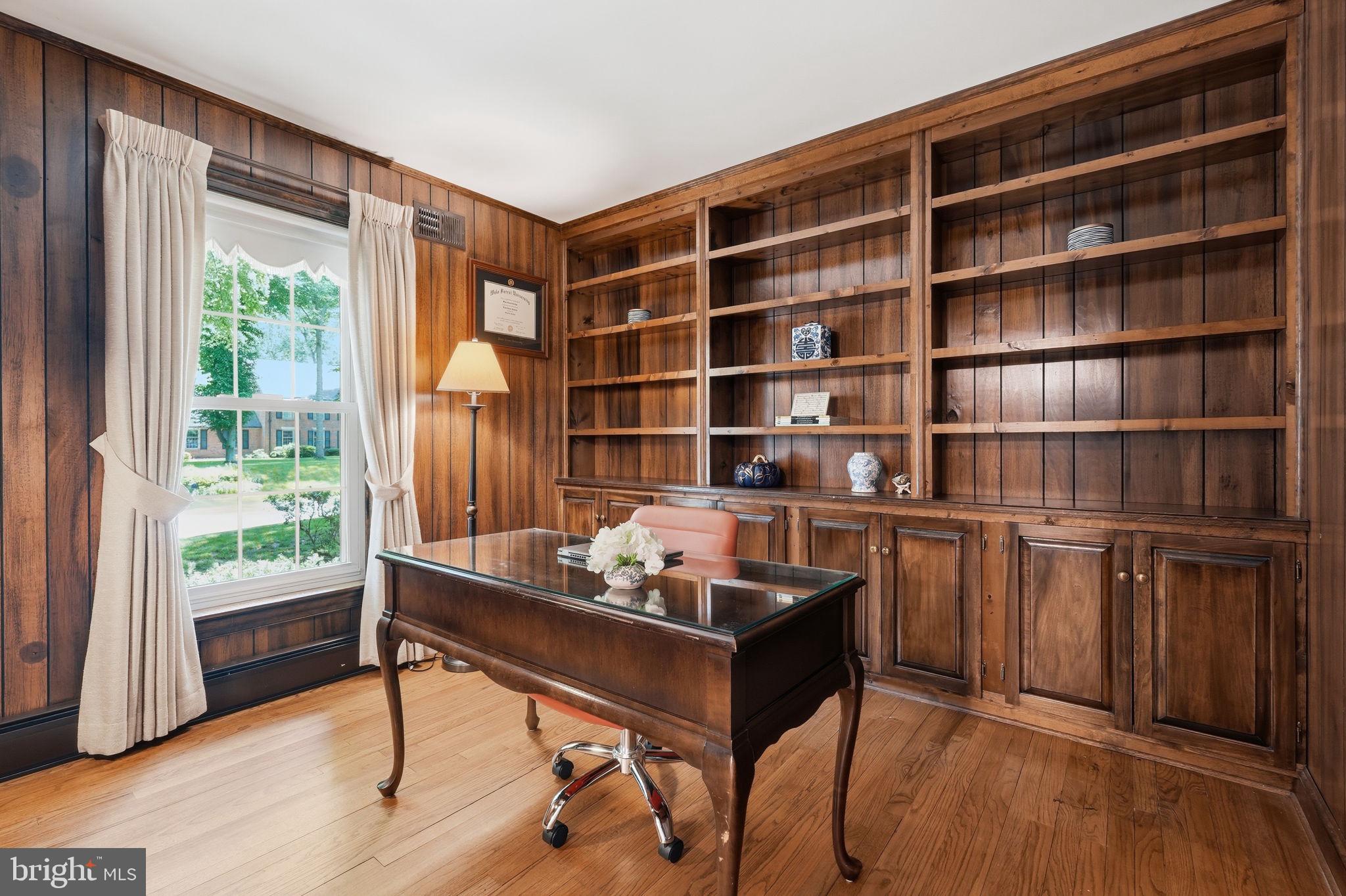 BELLEVIEW ESTATES - Residential