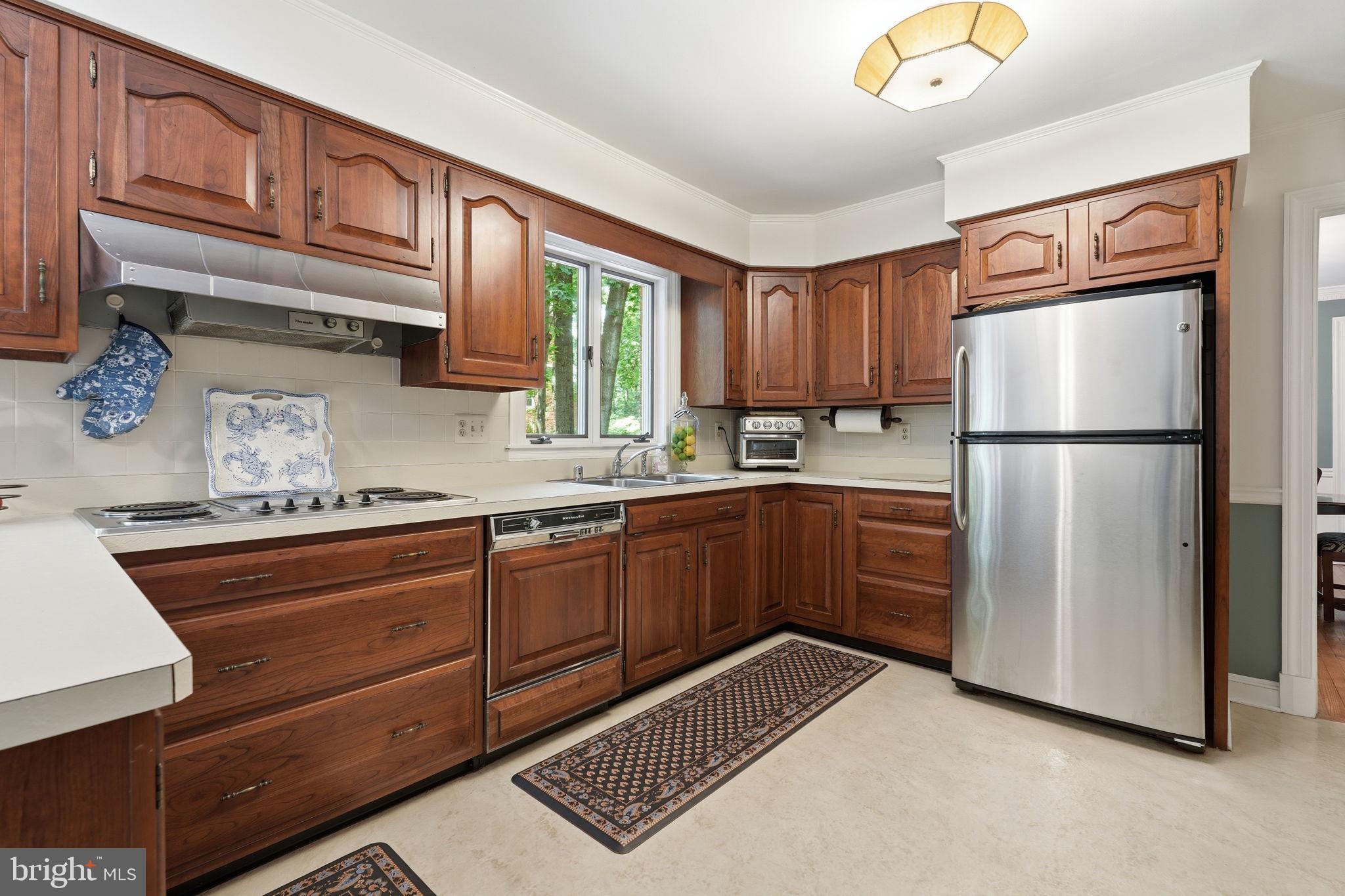 BELLEVIEW ESTATES - Residential
