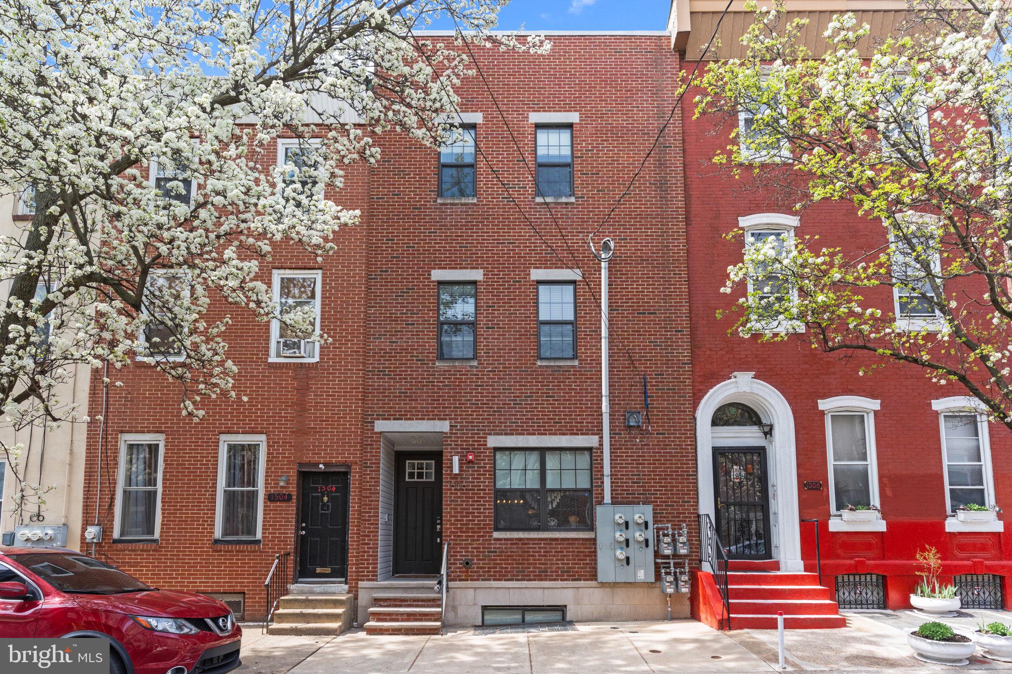 LUDLOW - Residential