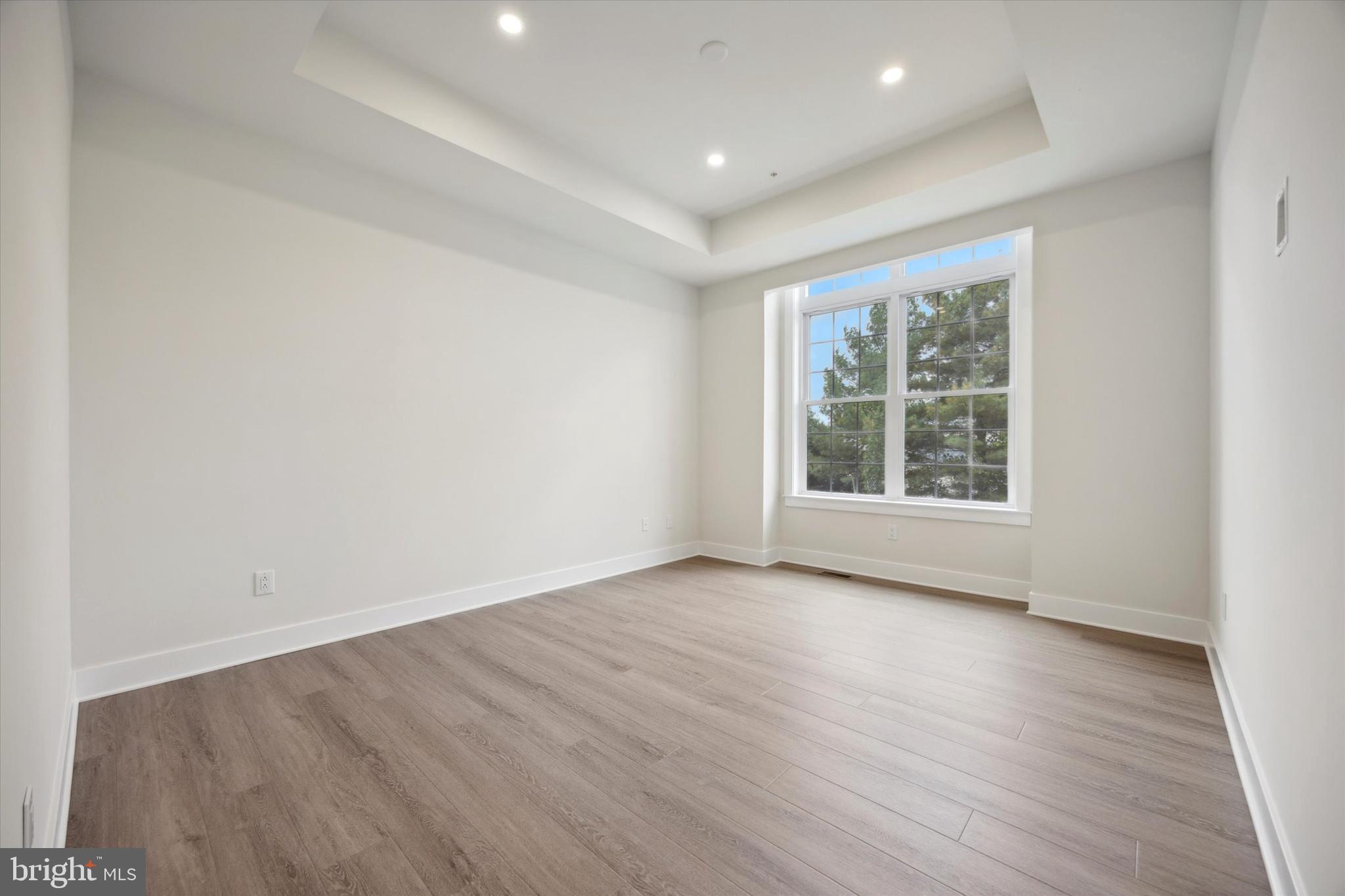 BARCLAY HILL - Residential