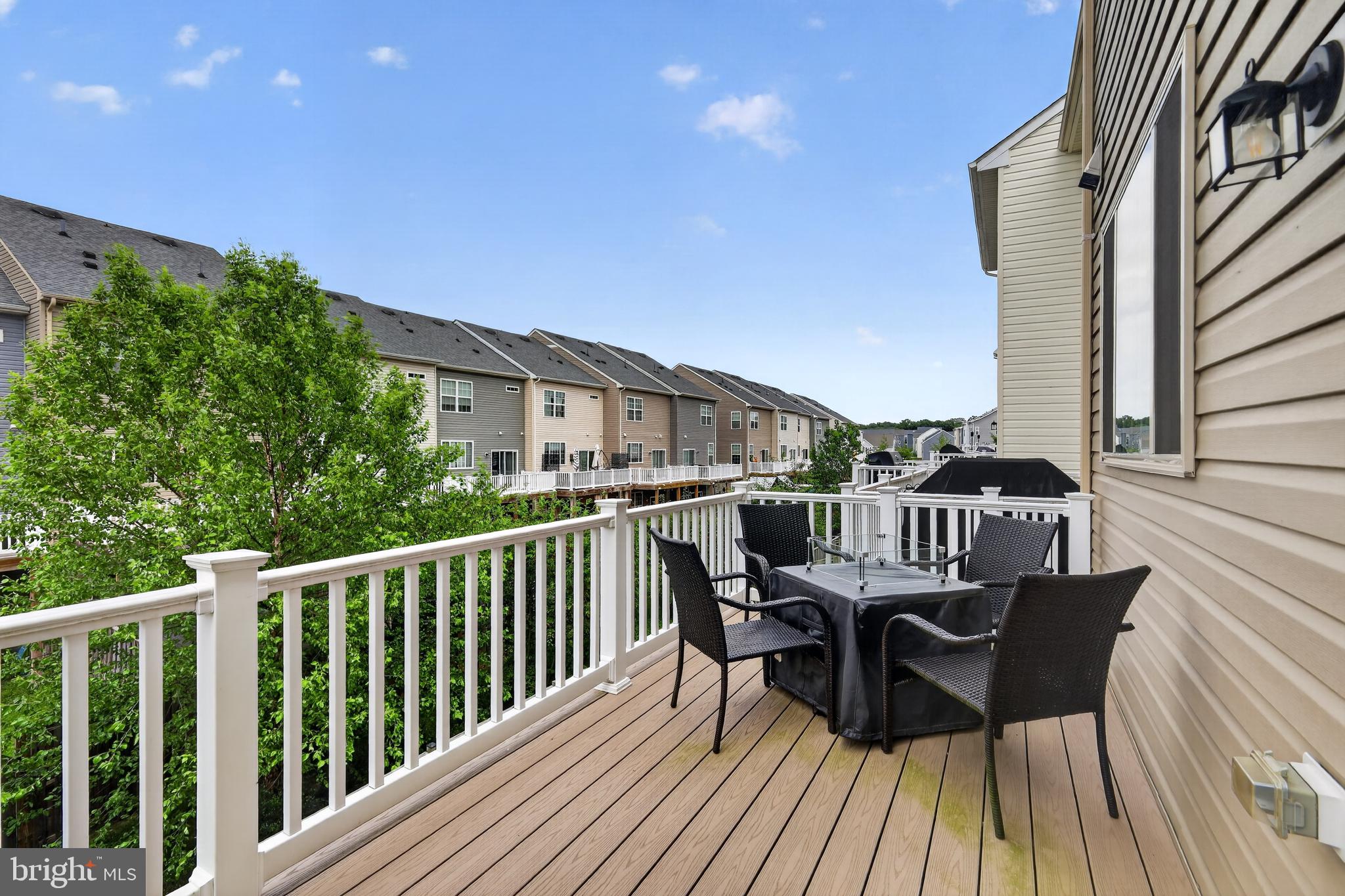 TALLYN RIDGE - Residential