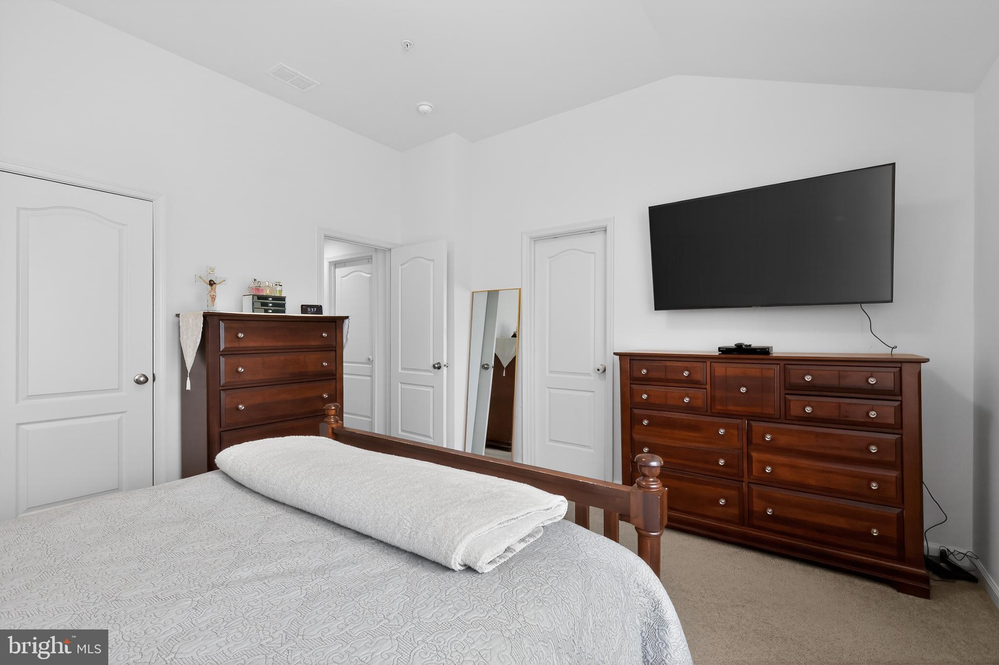 TALLYN RIDGE - Residential