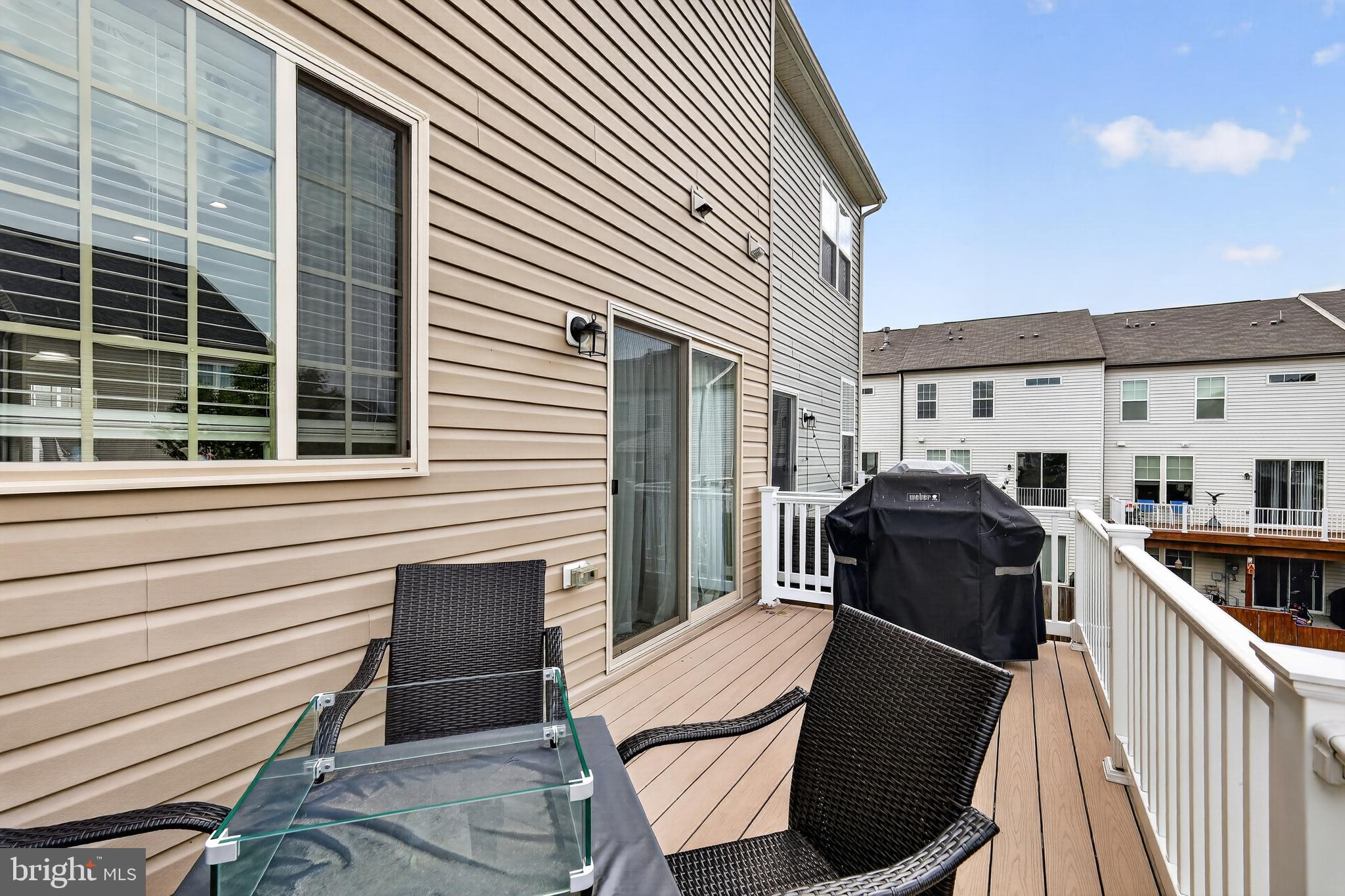 TALLYN RIDGE - Residential