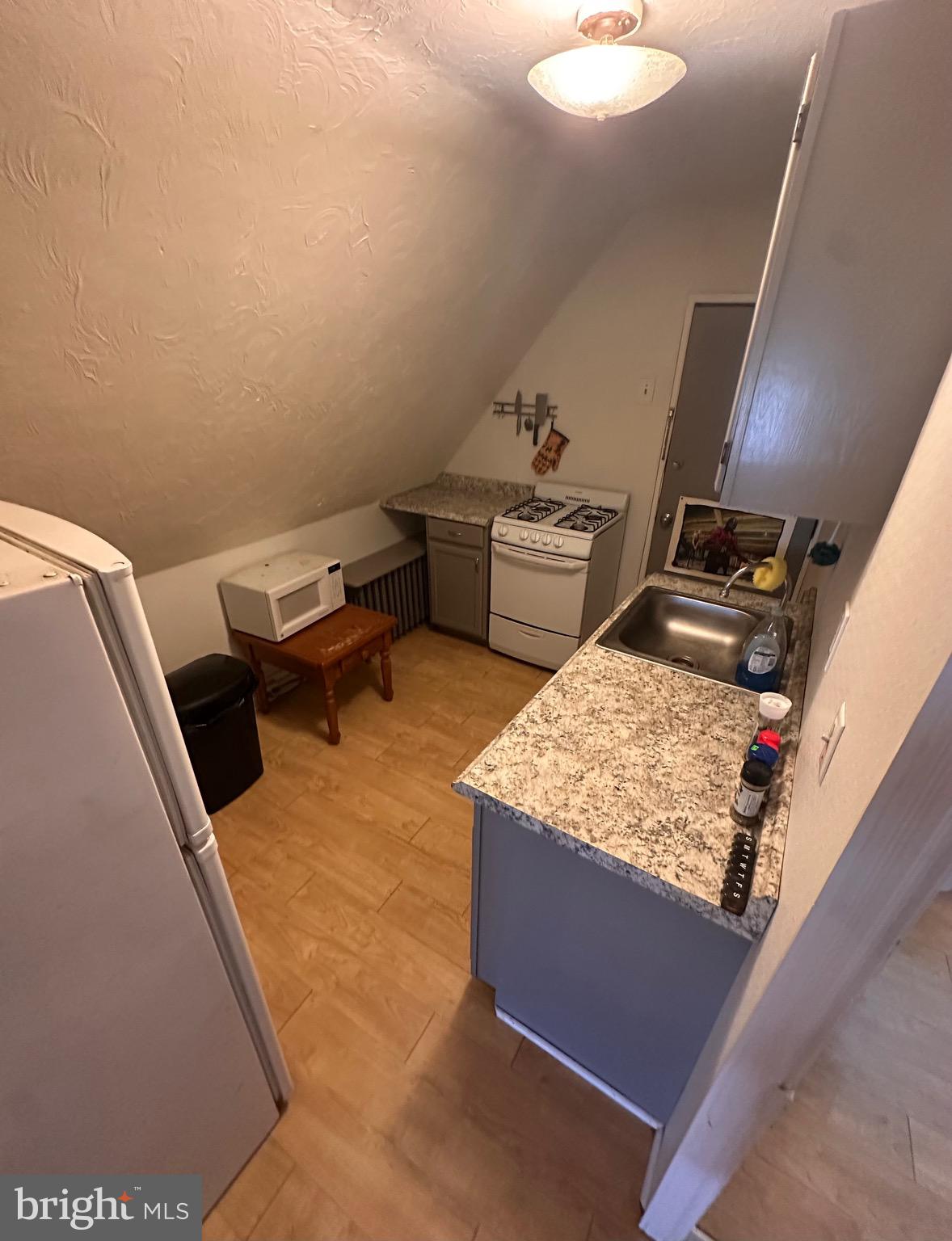 RIDLEY FARMS - Residential Income