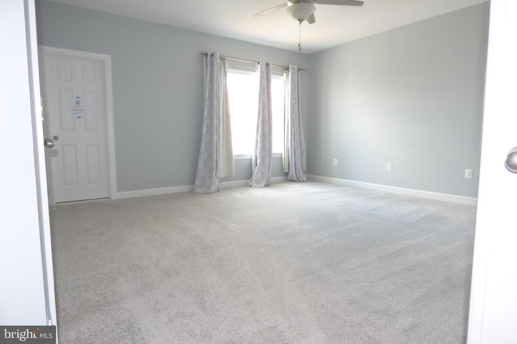RIVER POINTE - Residential