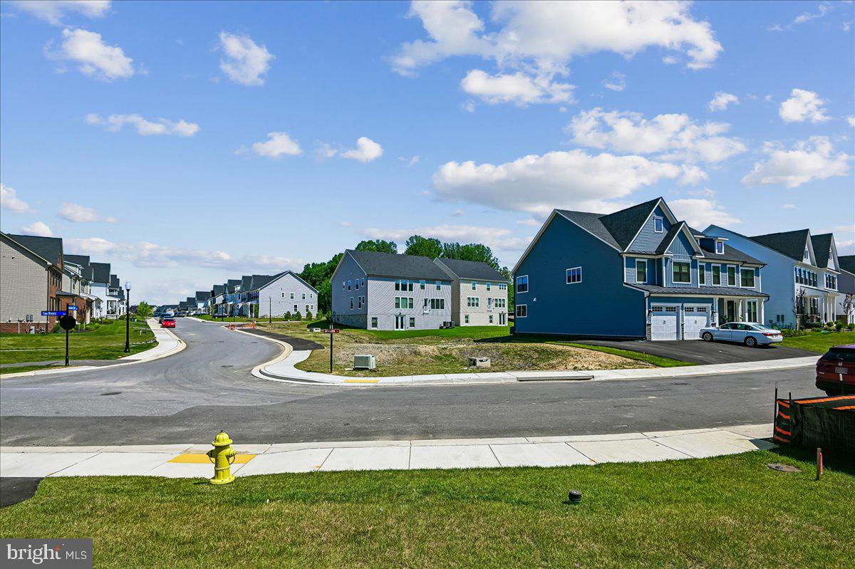 TWO RIVERS - Residential