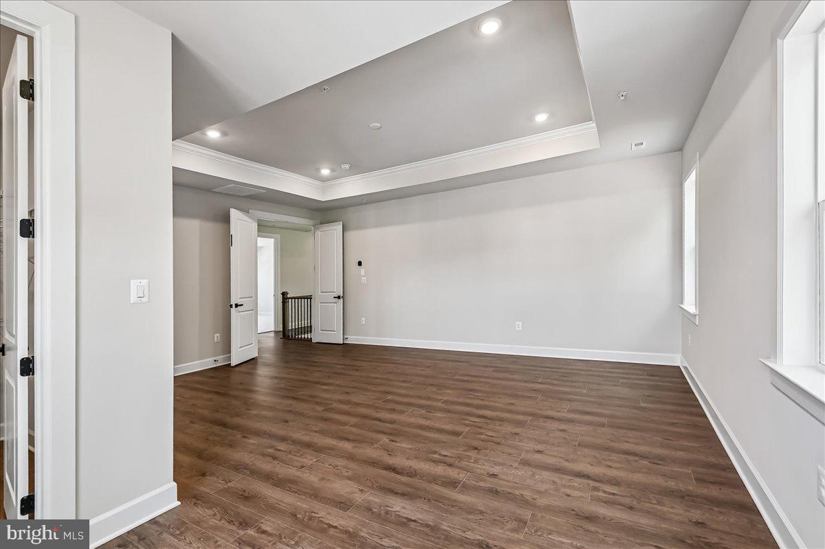 TWO RIVERS - Residential