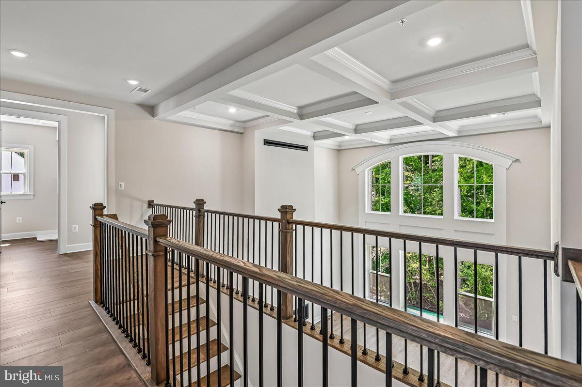 TWO RIVERS - Residential