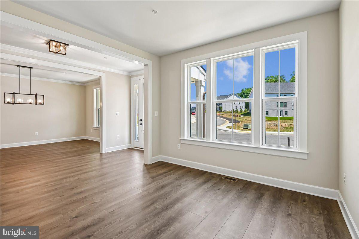 TWO RIVERS - Residential